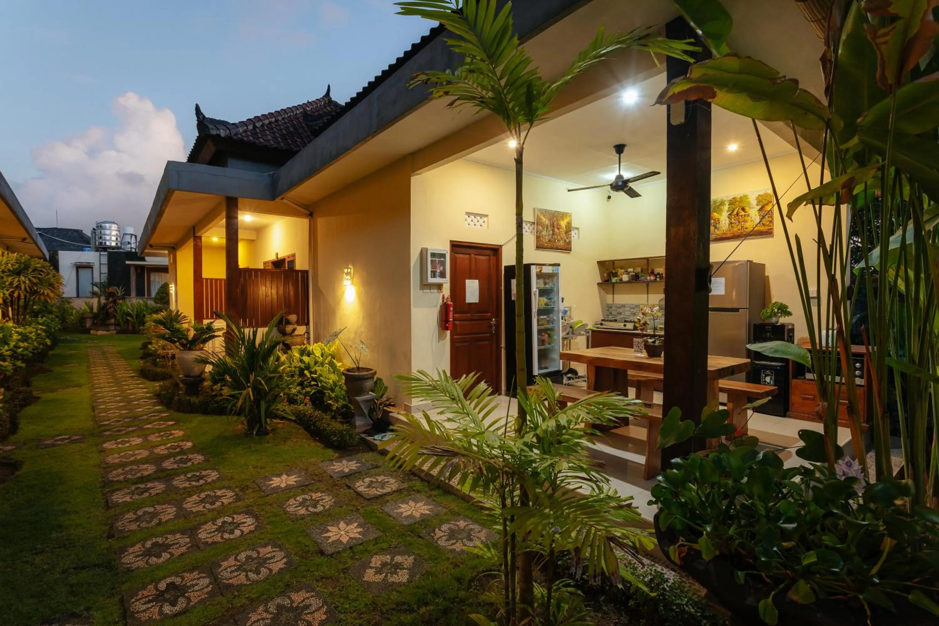 BUBU CANGGU Guesthouse