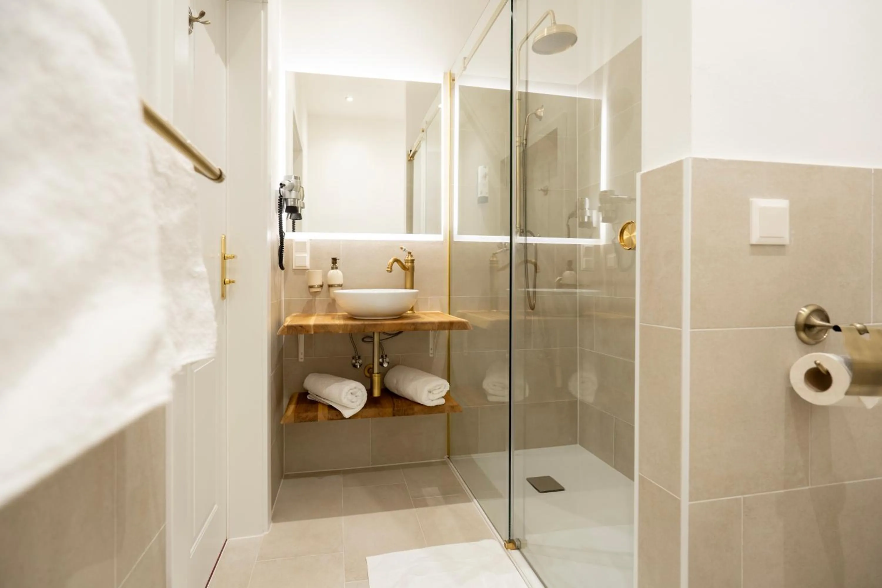 Shower in Aviano Boutique Hotel