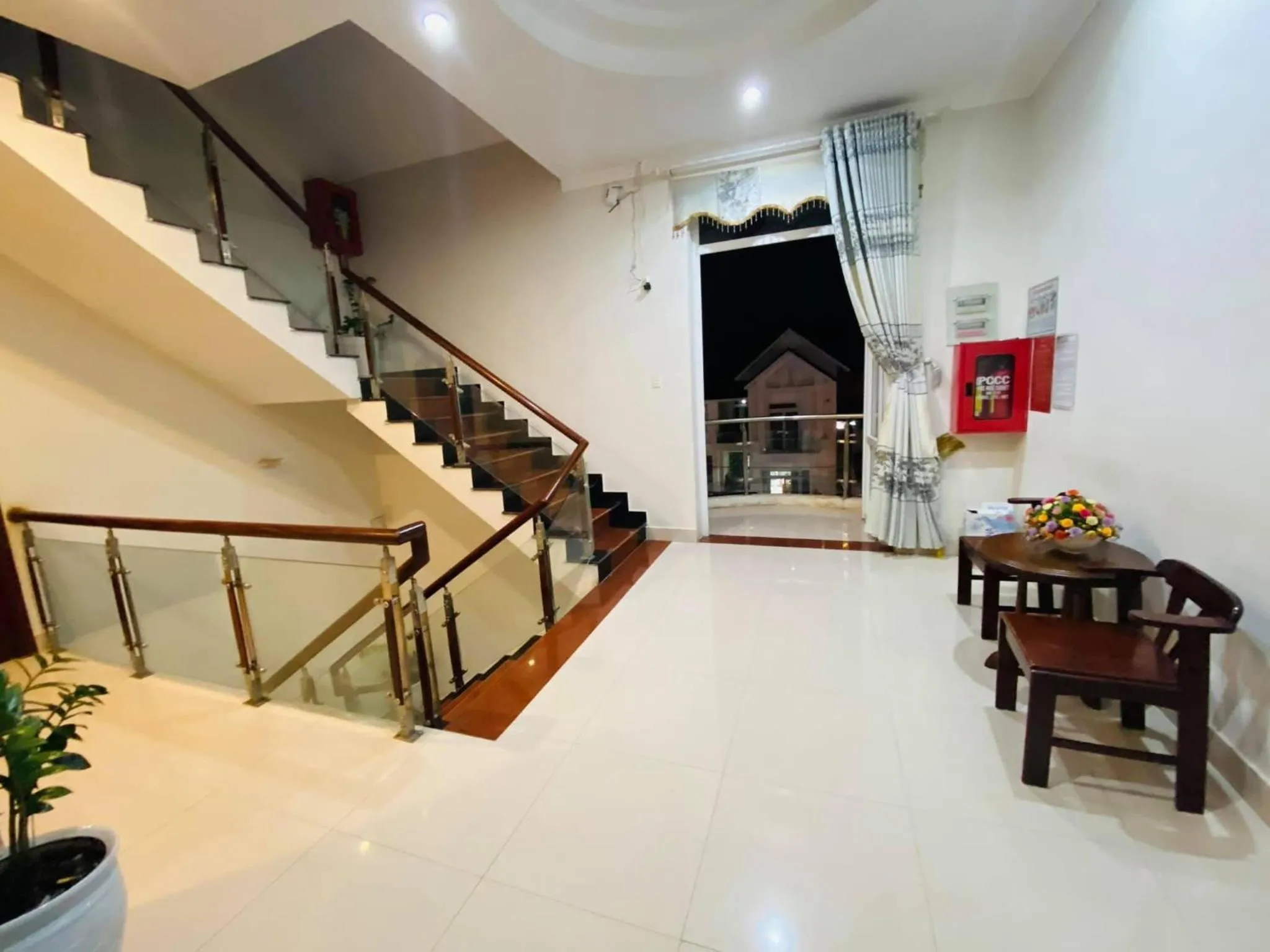 Living room in Hoàng Anh hotel