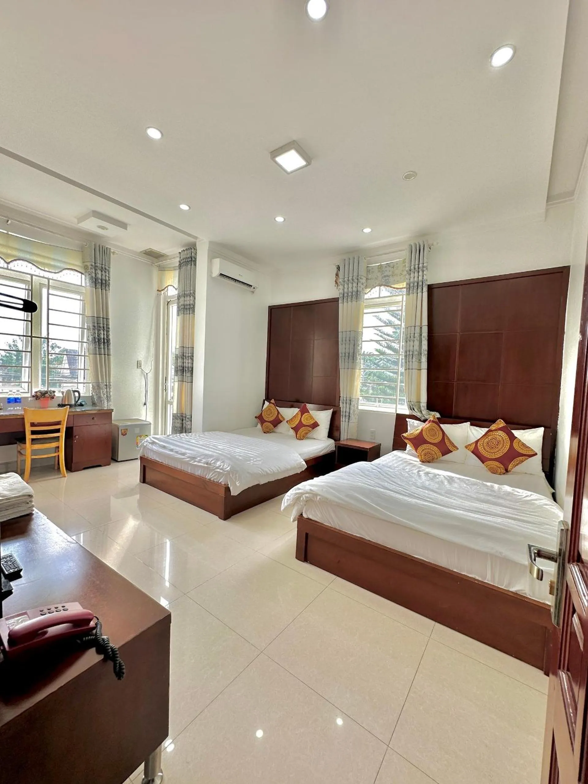 Photo of the whole room, Bed in Hoàng Anh hotel