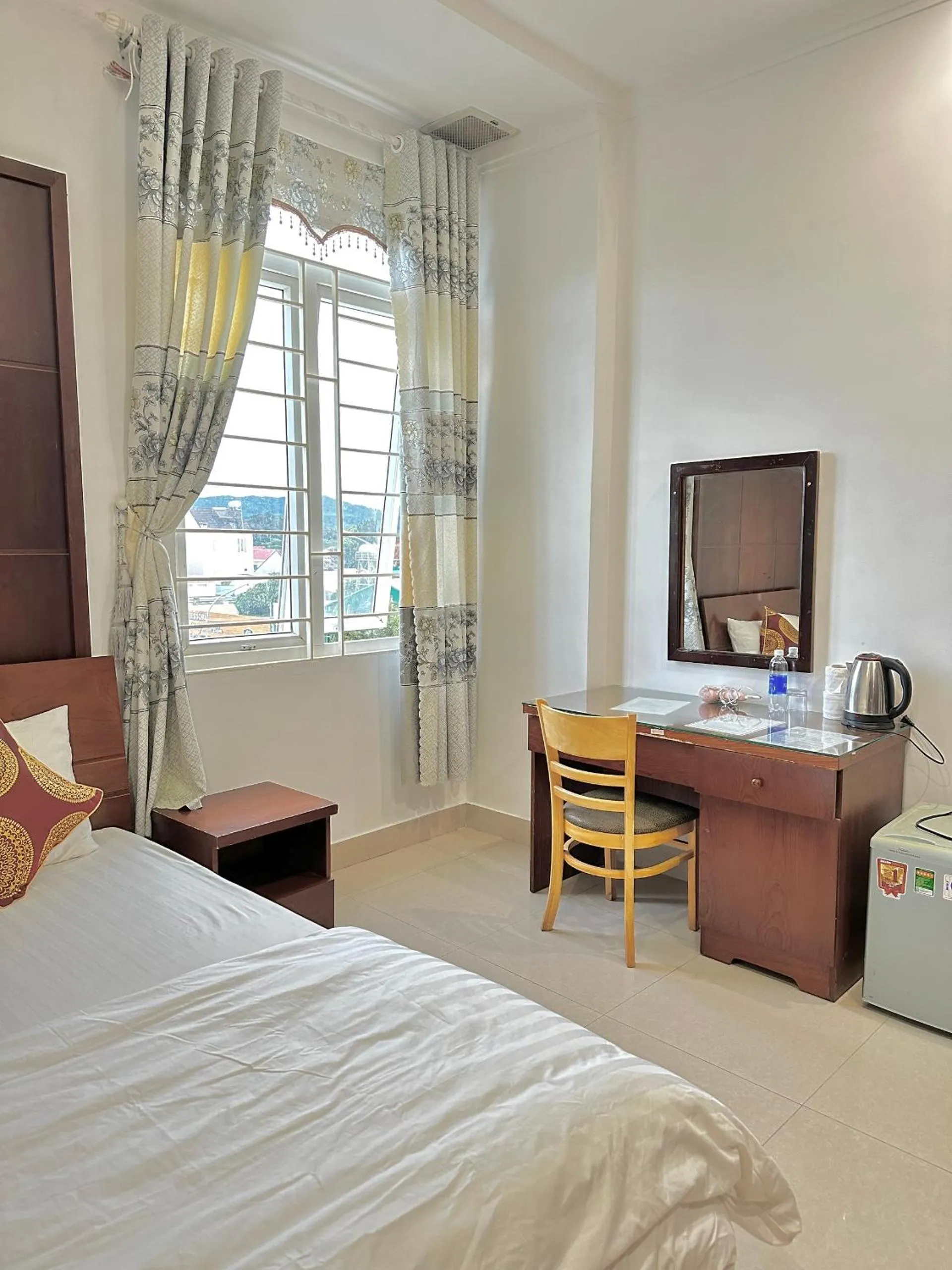 Photo of the whole room, Bed in Hoàng Anh hotel