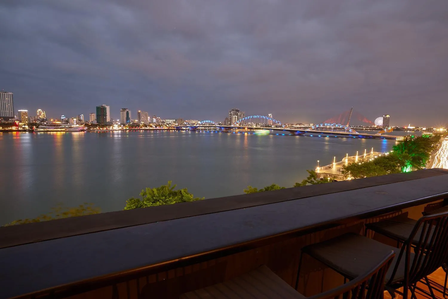 Night in The Garden Capsule Hotel