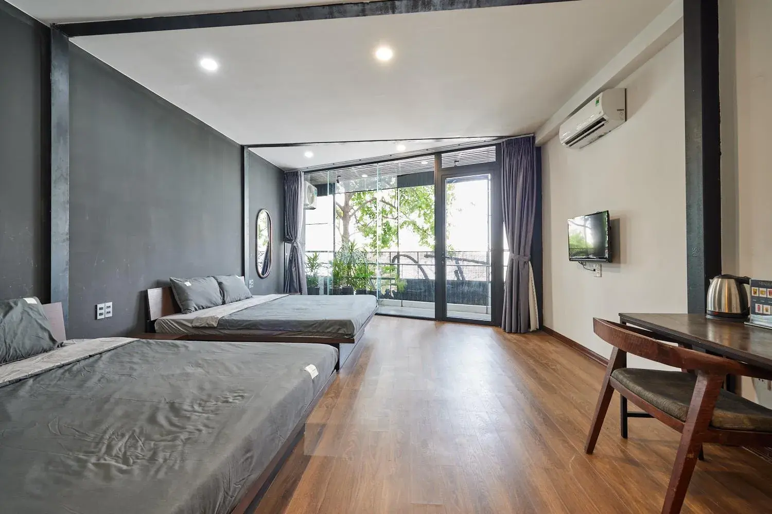 Family Room with Balcony in The Garden Capsule Hotel Family Room with Balcony in The Garden Capsule Hotel