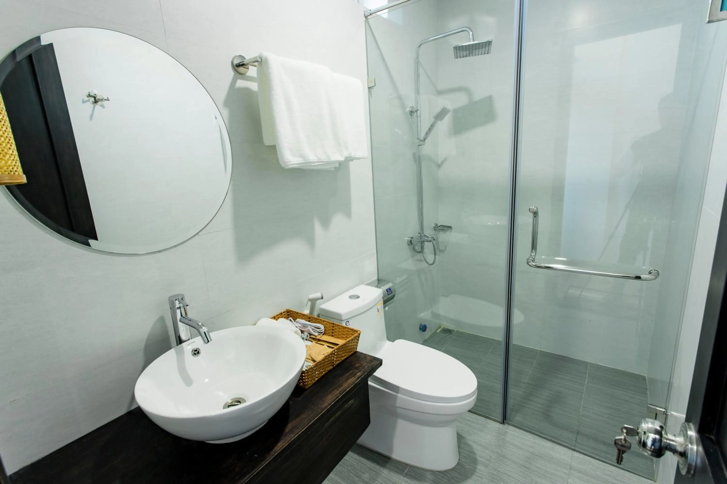 Shower in Life Boutique Hotel