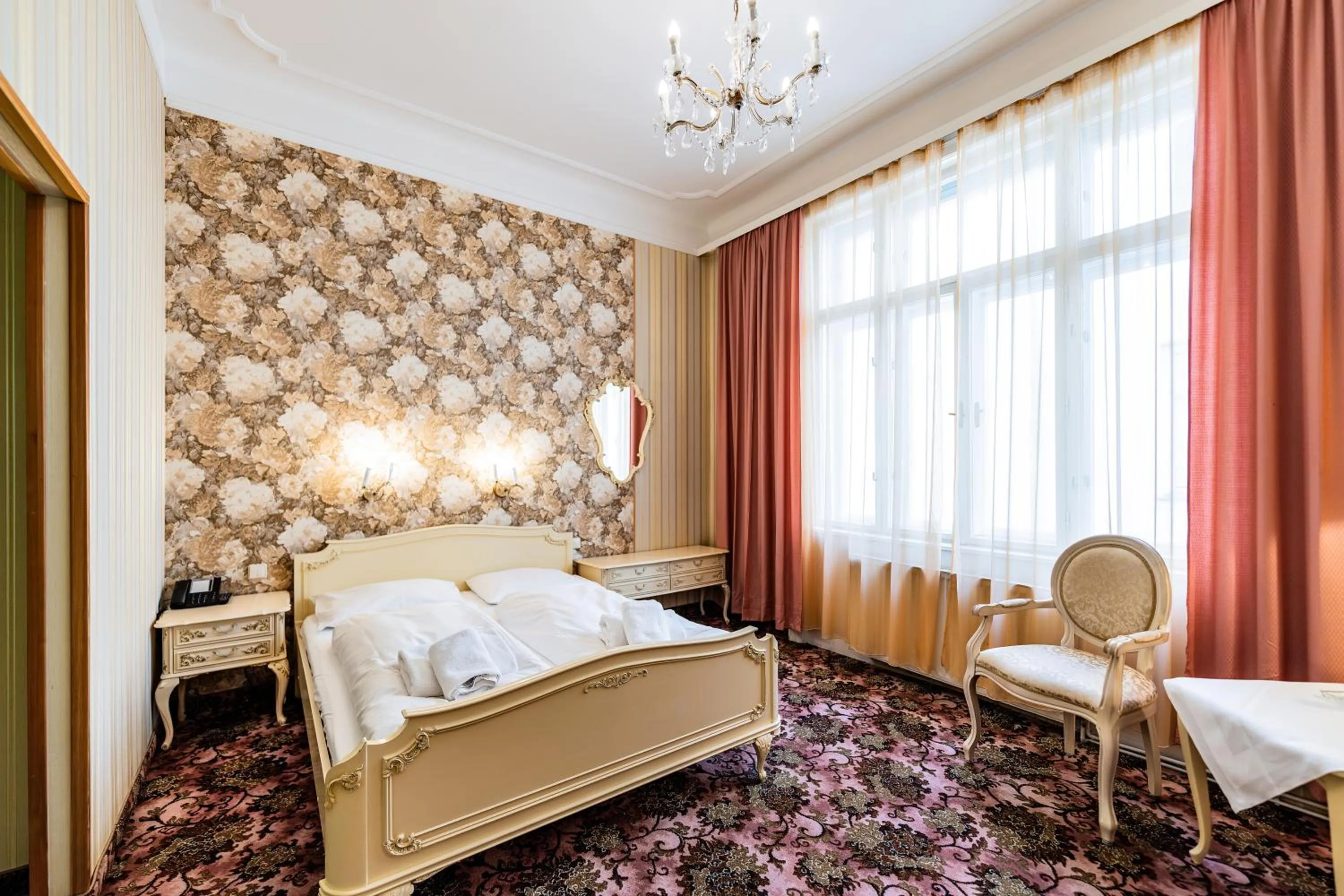 Bed in Hotel Pension Baronesse