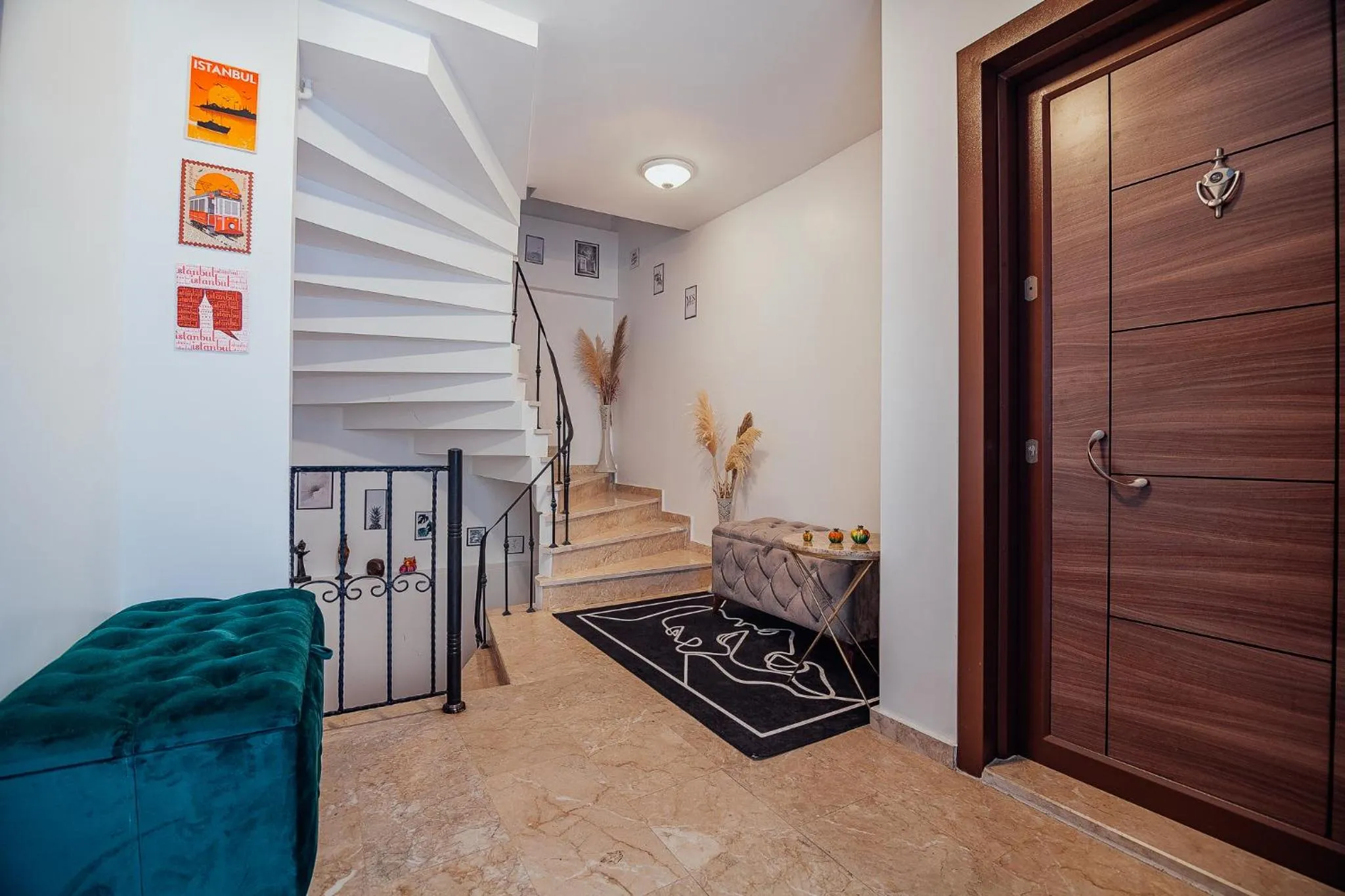 Seating area in Taksim Wonder Suites