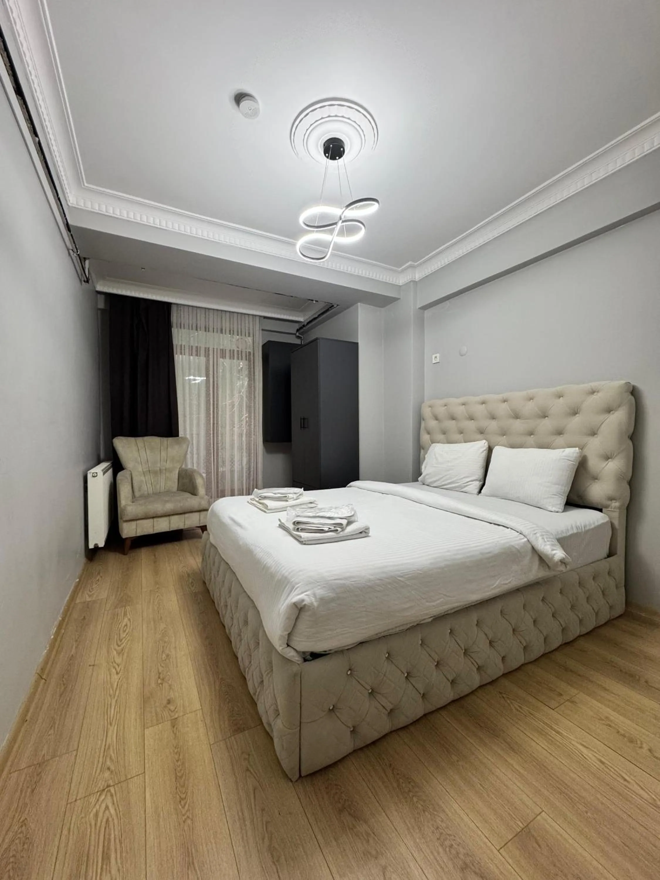 Bed in Taksim Wonder Suites