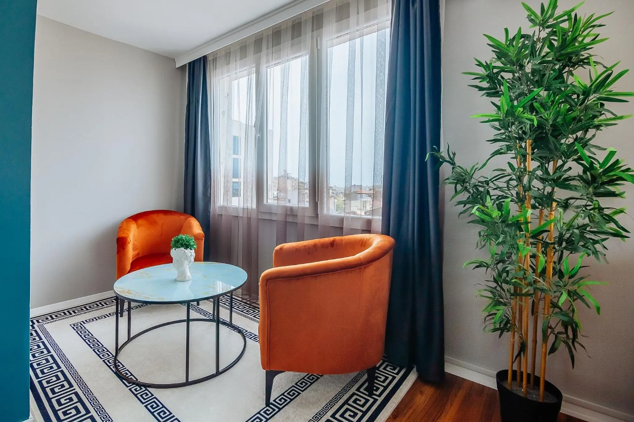 Seating area in Taksim Wonder Suites