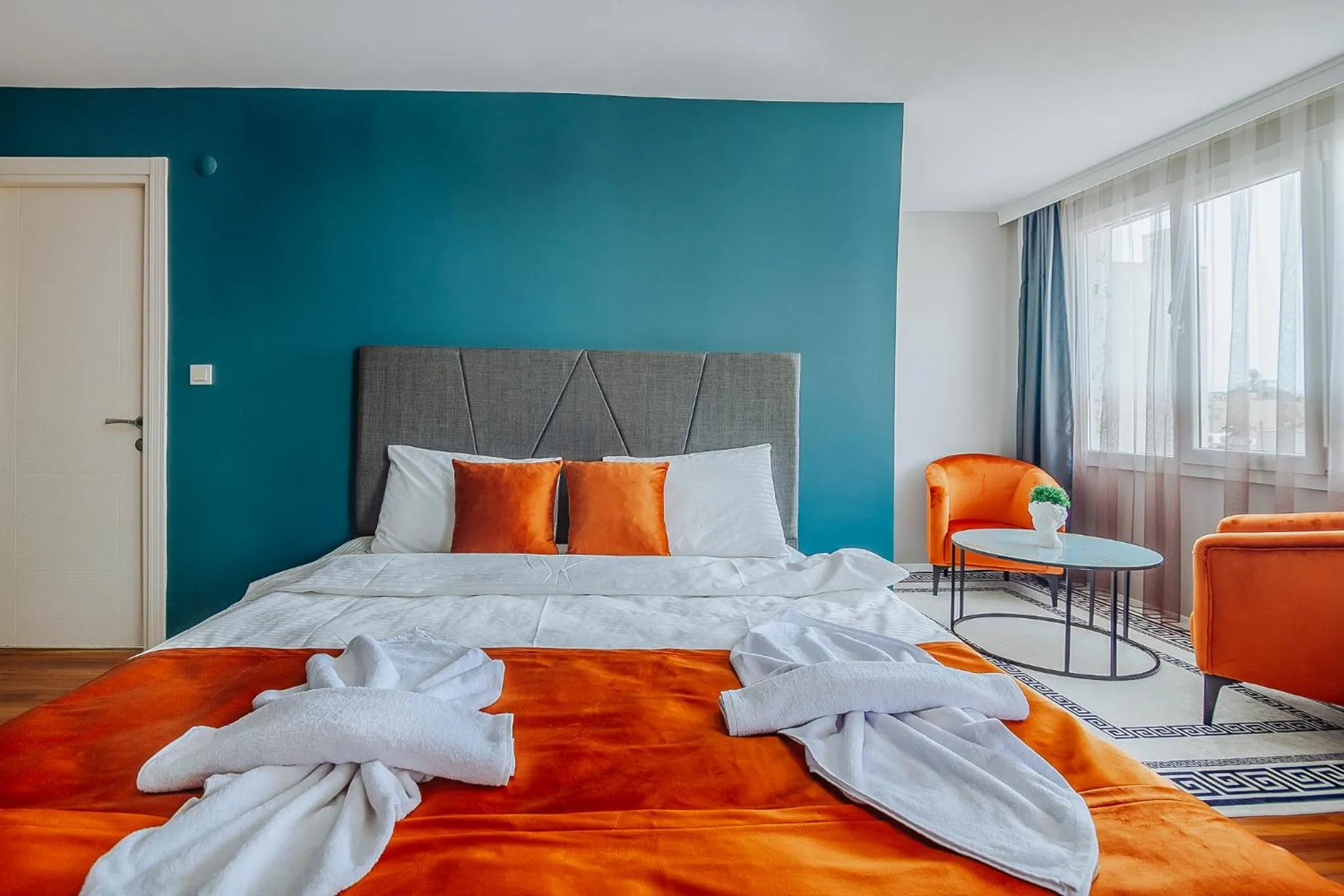 Bed in Taksim Wonder Suites