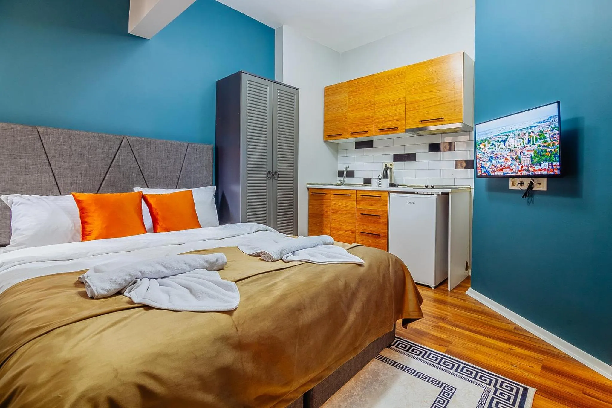 Bed in Taksim Wonder Suites