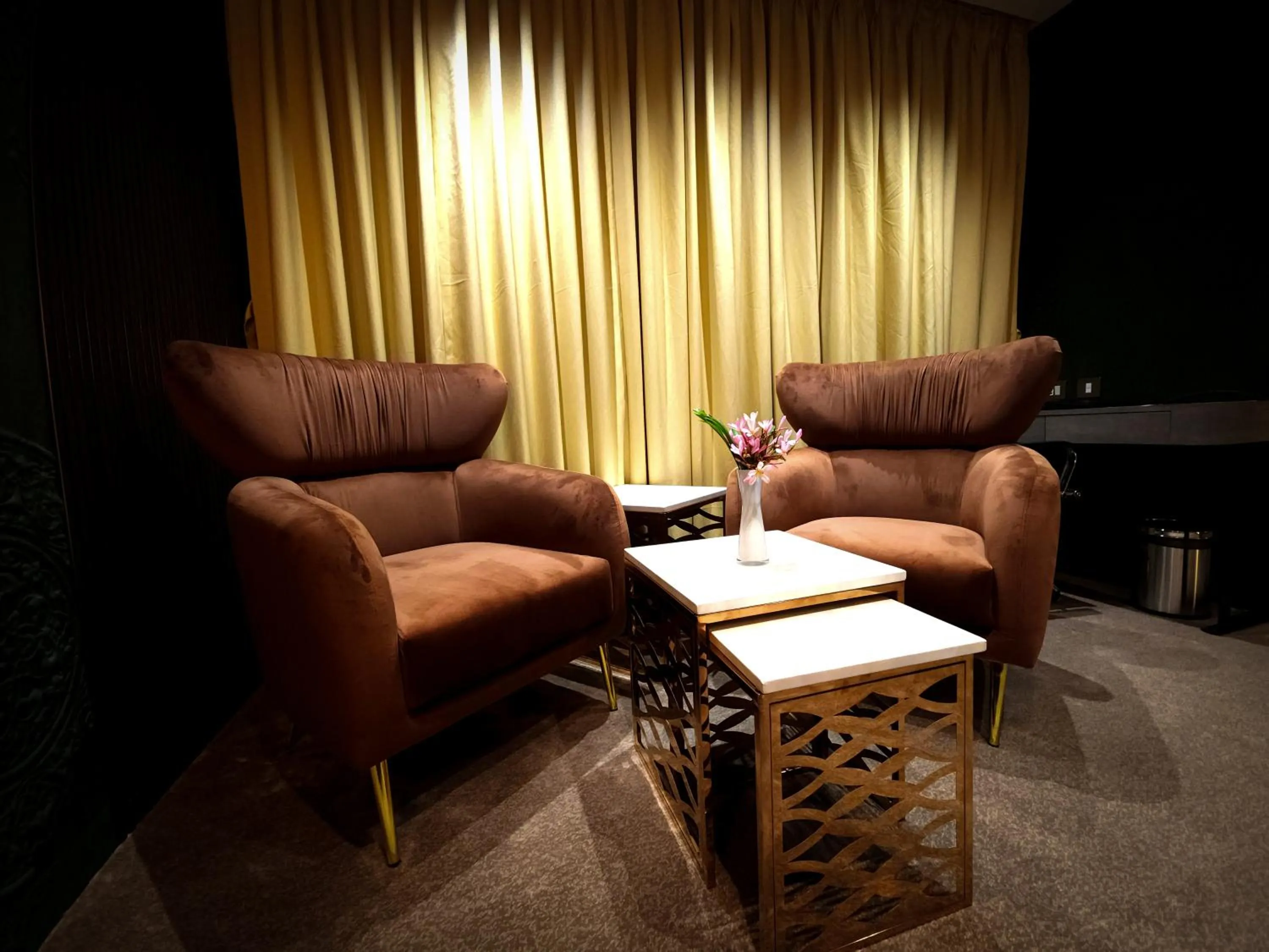 Seating area in Morvee Hotels Durgapur