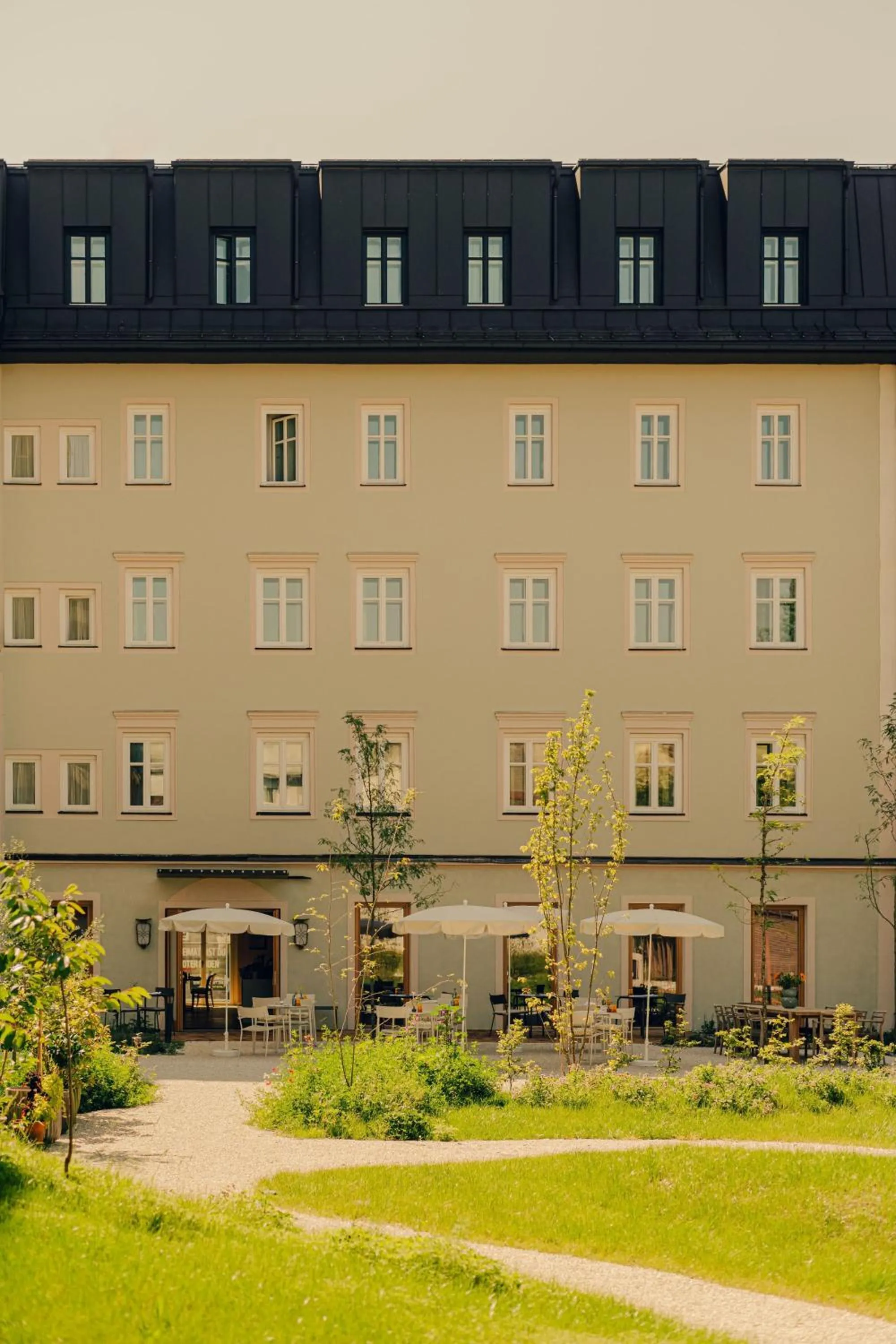 Facade/entrance in Design Hotel zum Hirschen Salzburg