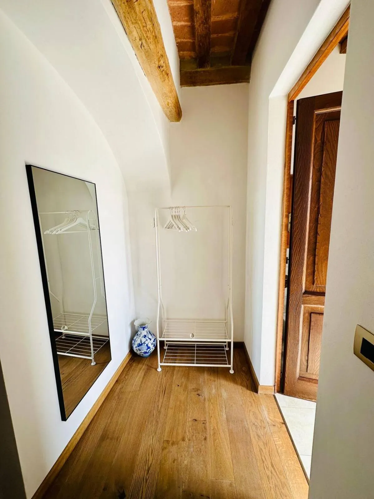 wardrobe in TRUFFLE'N'BED