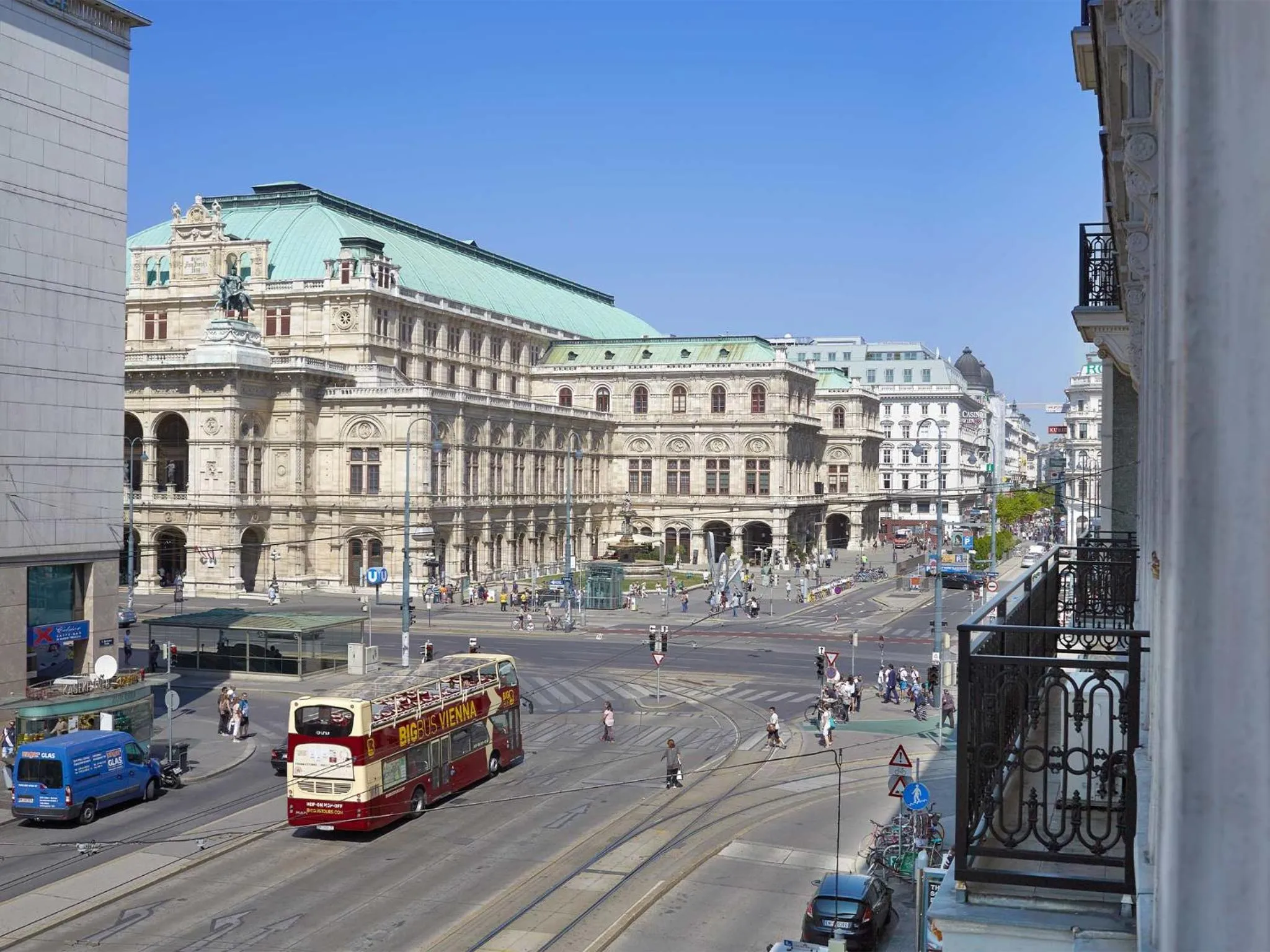 Area and facilities in Living Hotel Kaiser Franz Joseph