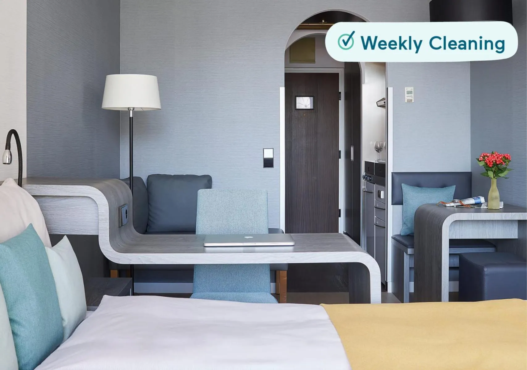 Photo of the whole room, Bed in Living Hotel Kaiser Franz Joseph