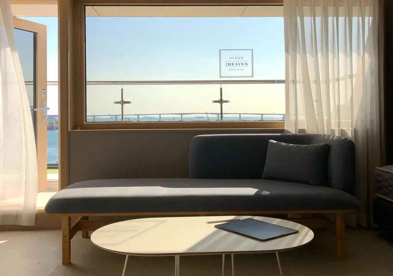 Family Room with Sea View in Nampo Ocean2Heaven Hotel& Spa Family Room with Sea View in Nampo Ocean2Heaven Hotel& Spa