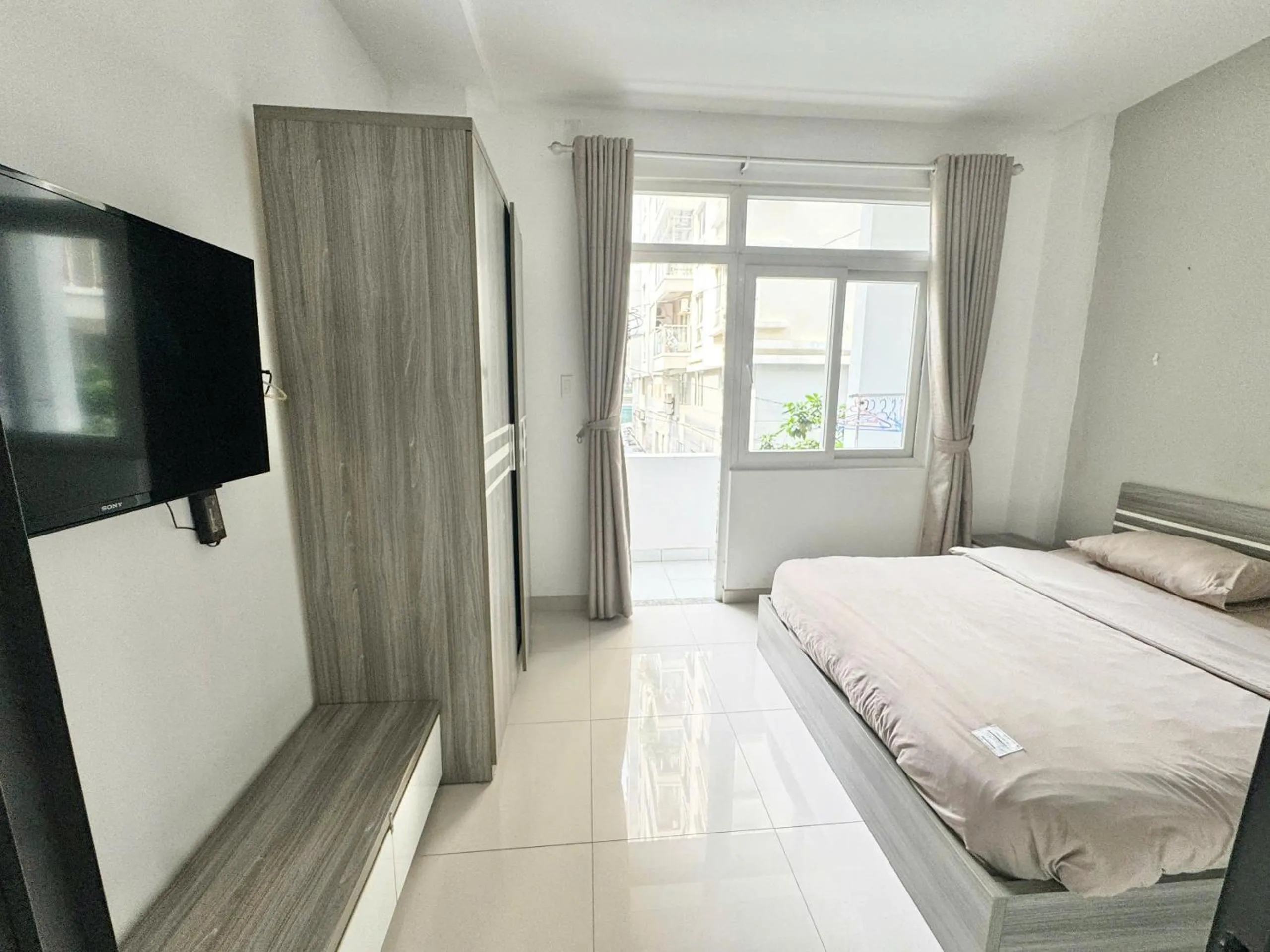 Bedroom, Bed in EMERALD APARTMENTS