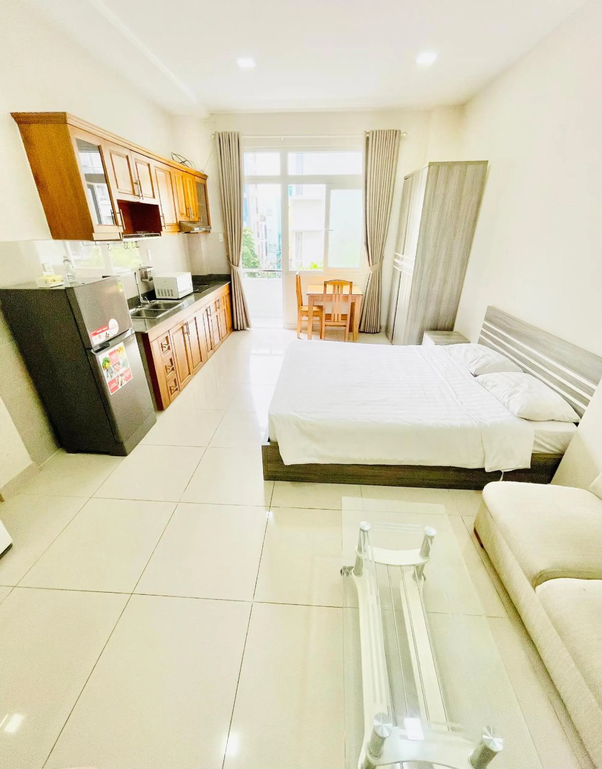 Bedroom, Bed in EMERALD APARTMENTS