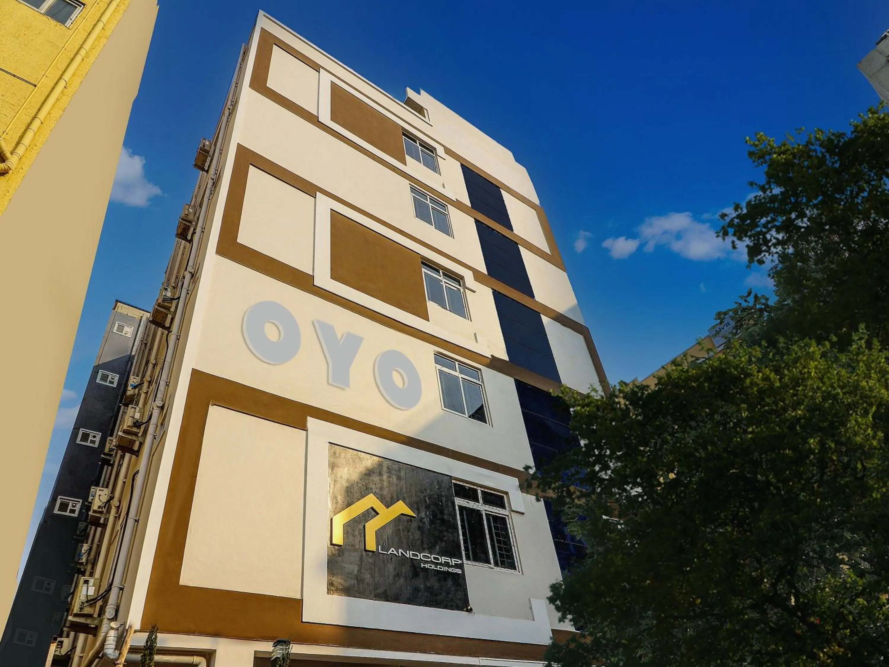 Facade/entrance in Hotel O Landcorp Hotels