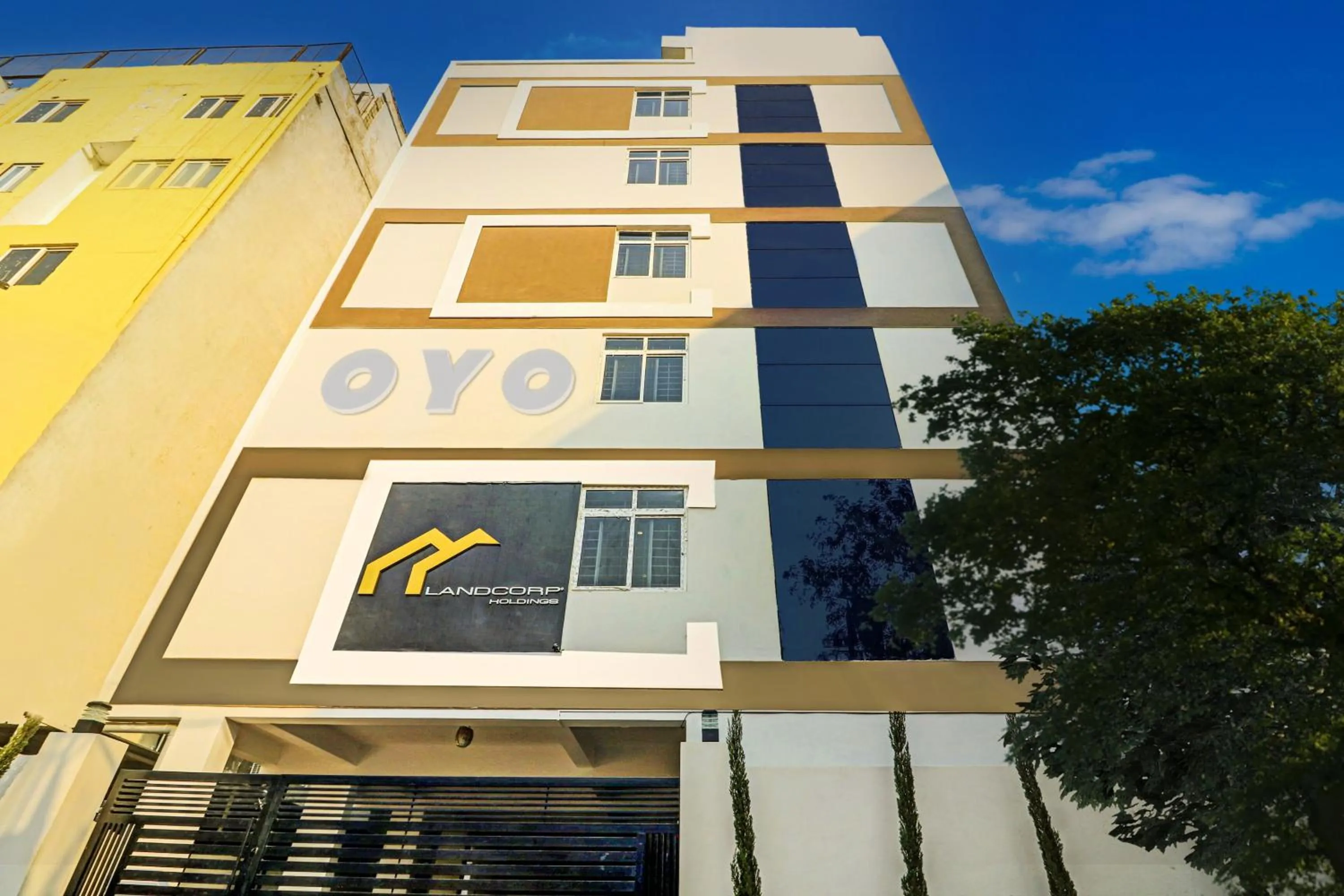 Facade/entrance in Hotel O Landcorp Hotels