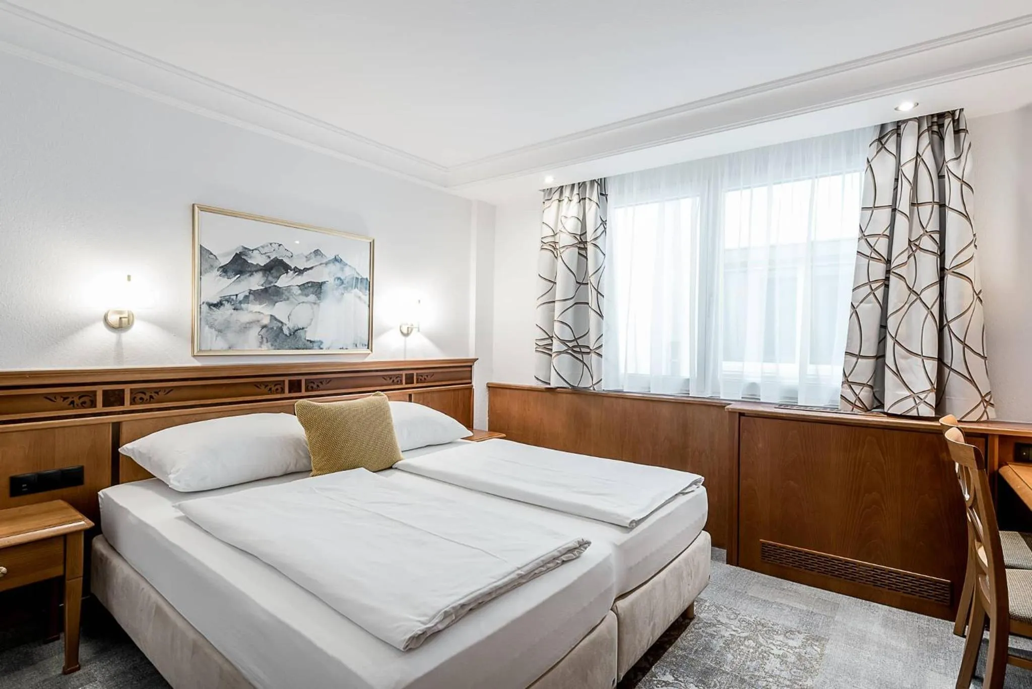 Photo of the whole room, Bed in Hotel Mondschein