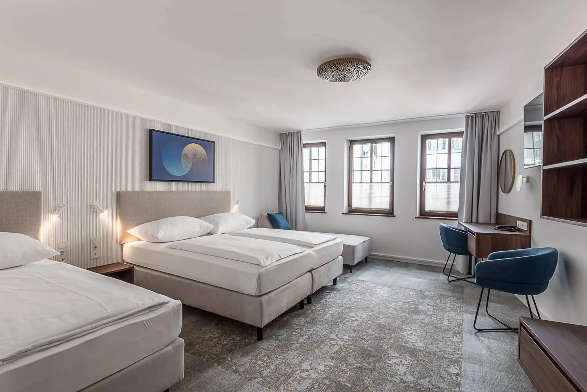 Bed in Hotel Mondschein