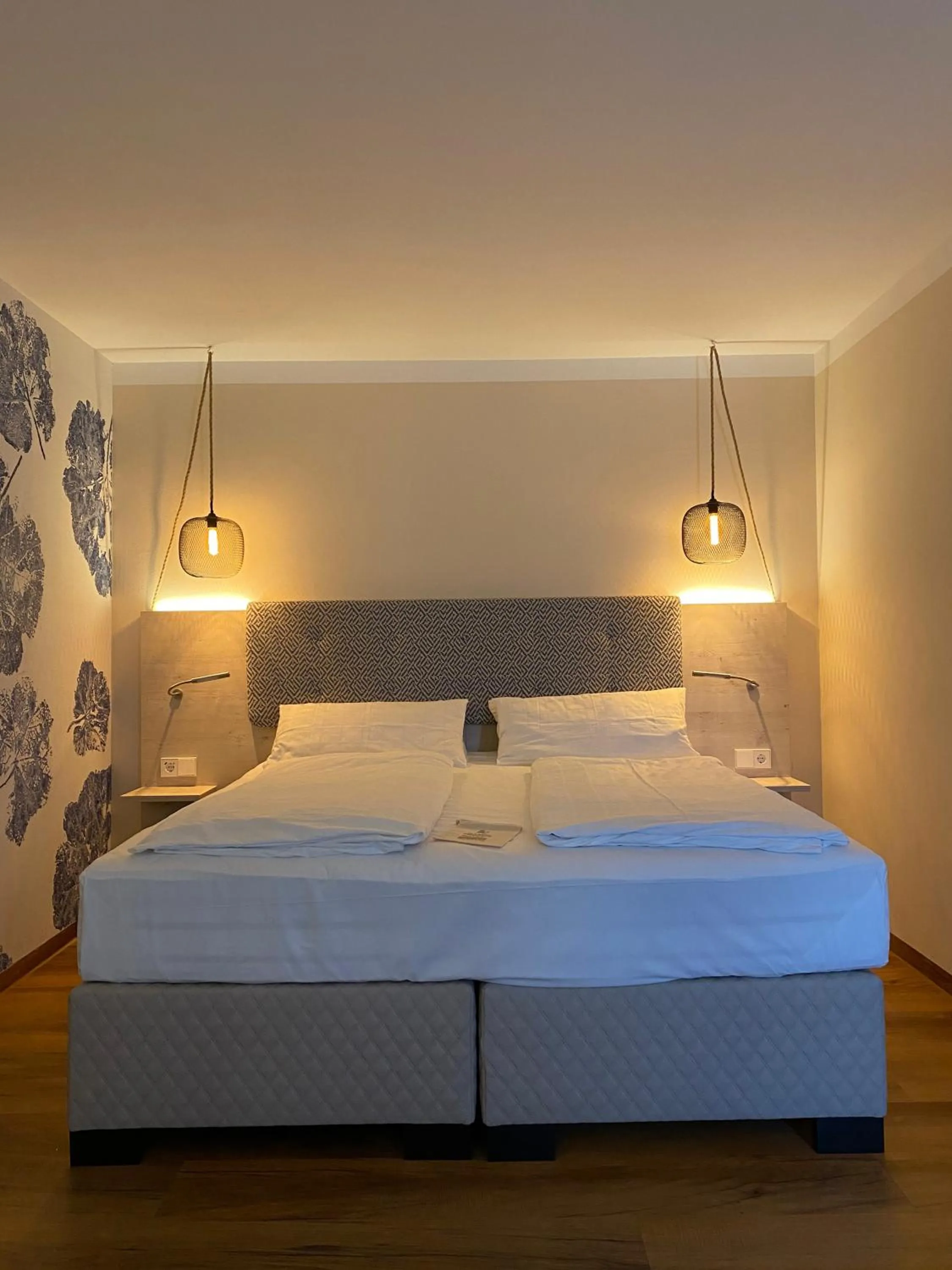 Bed in Safranberg Hotel & Sauna