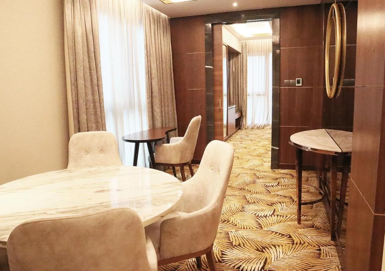 Sunway Hotel Big Box