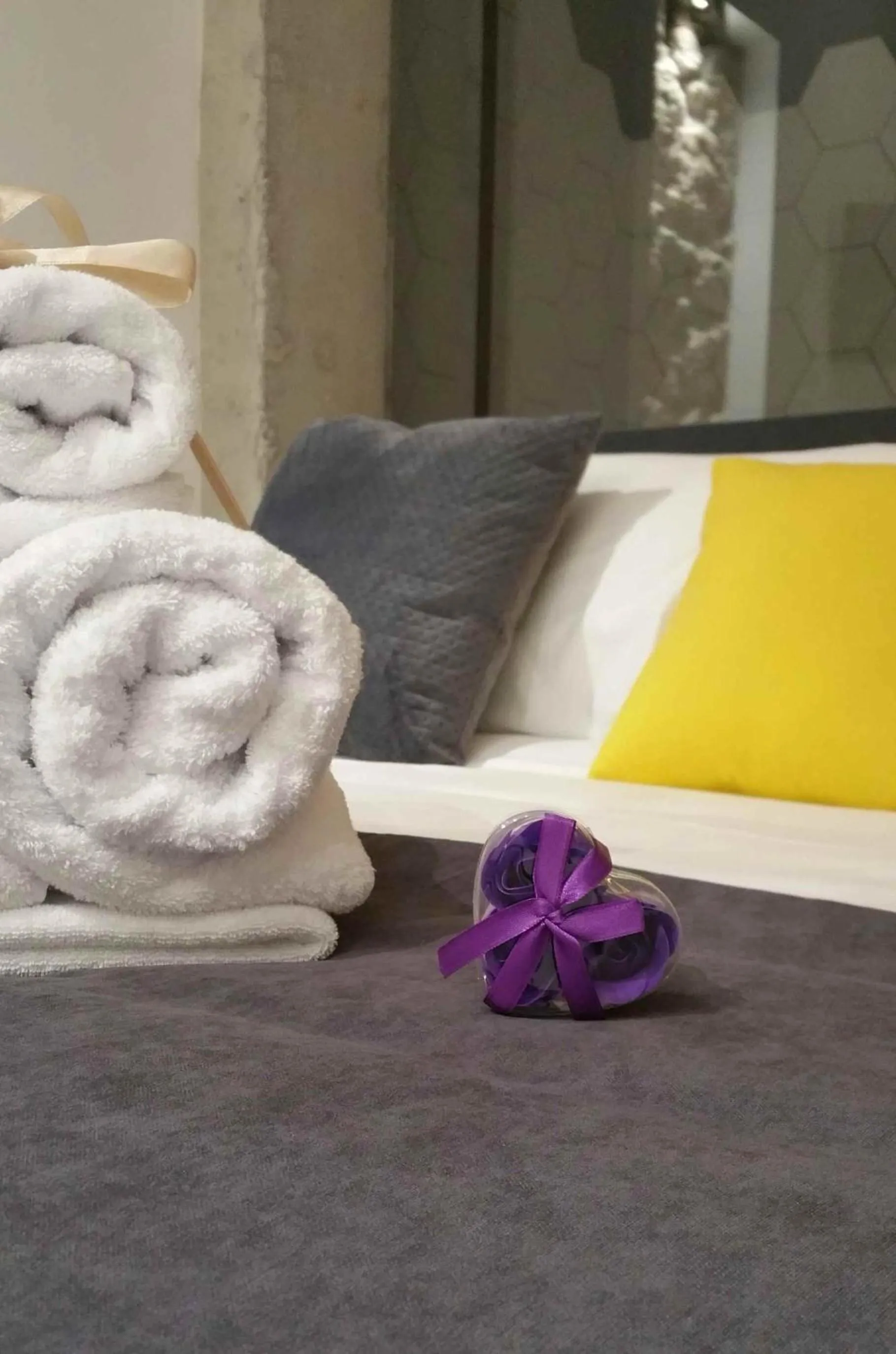 Decorative detail, Bed in Murallas de Jayrán Hotel Boutique