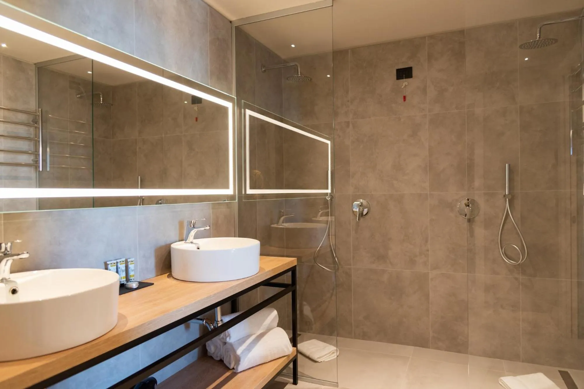 Shower in Modica Boutique Hotel