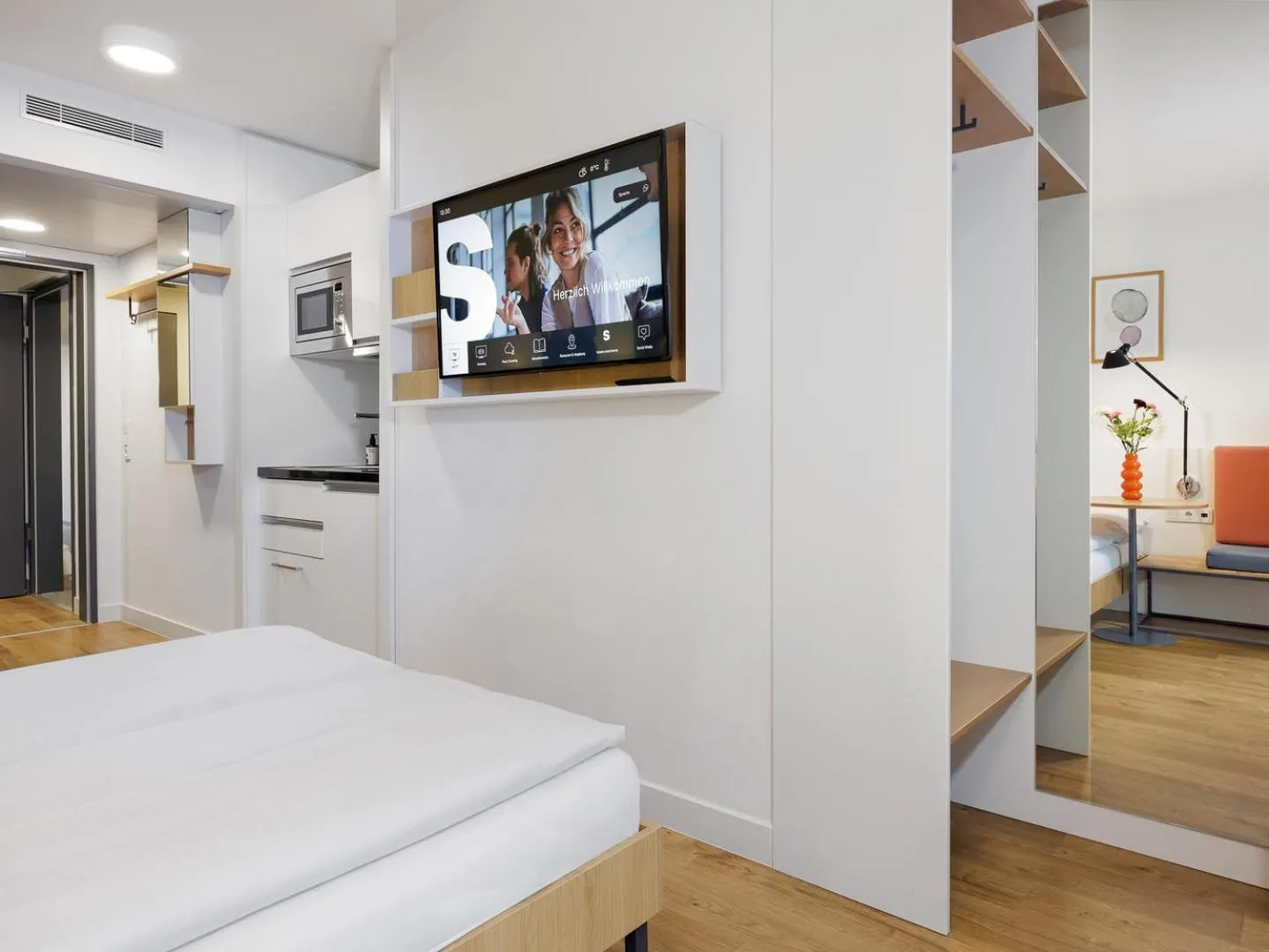 TV and multimedia in smartments Mannheim Hauptbahnhof