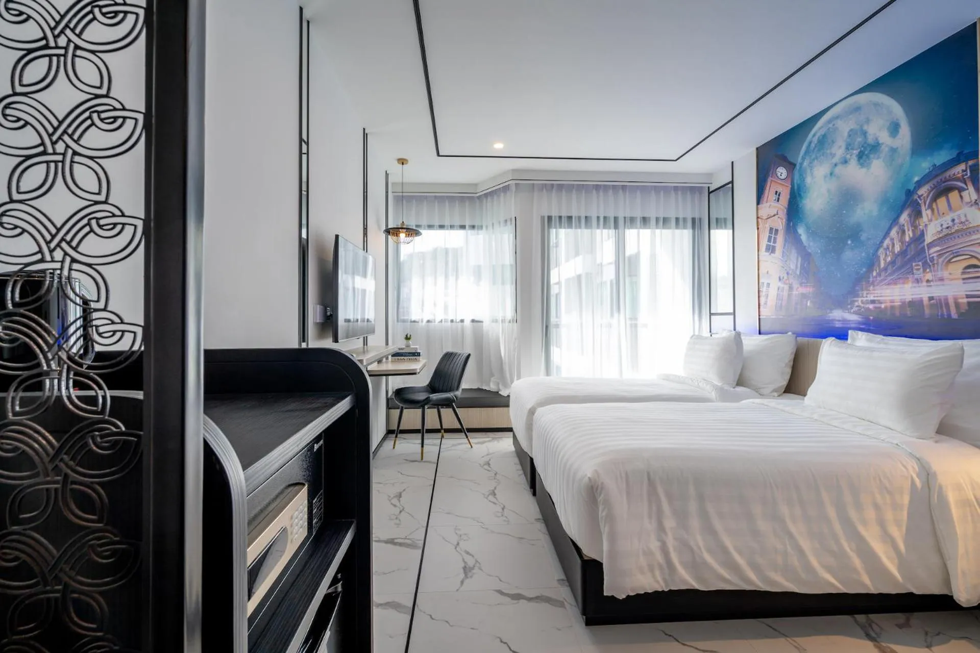 Bed in Ratri Hotel Phuket Old Town