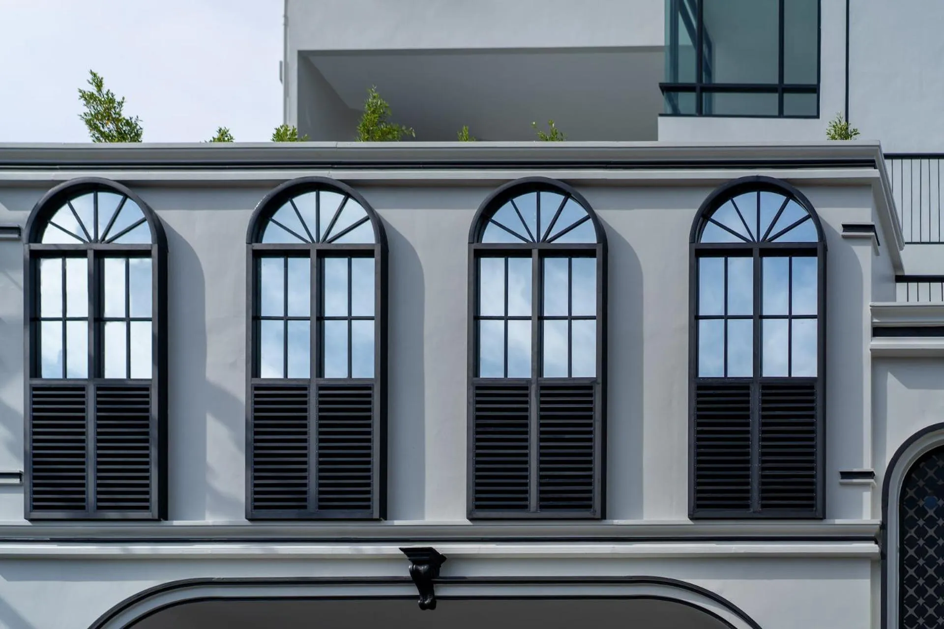 Property building in Ratri Hotel Phuket Old Town