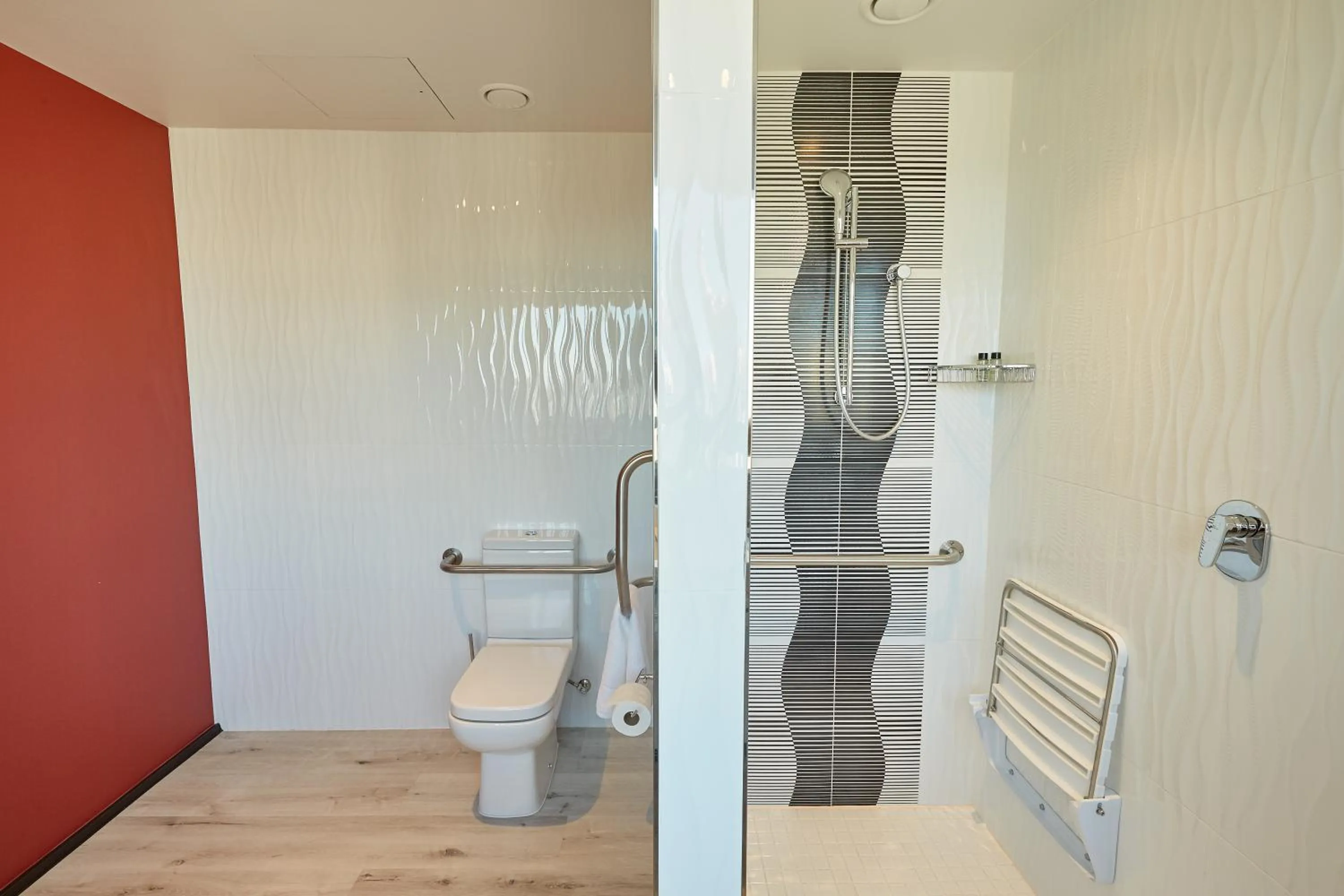 Bathroom in Hotel Sky Cape Town