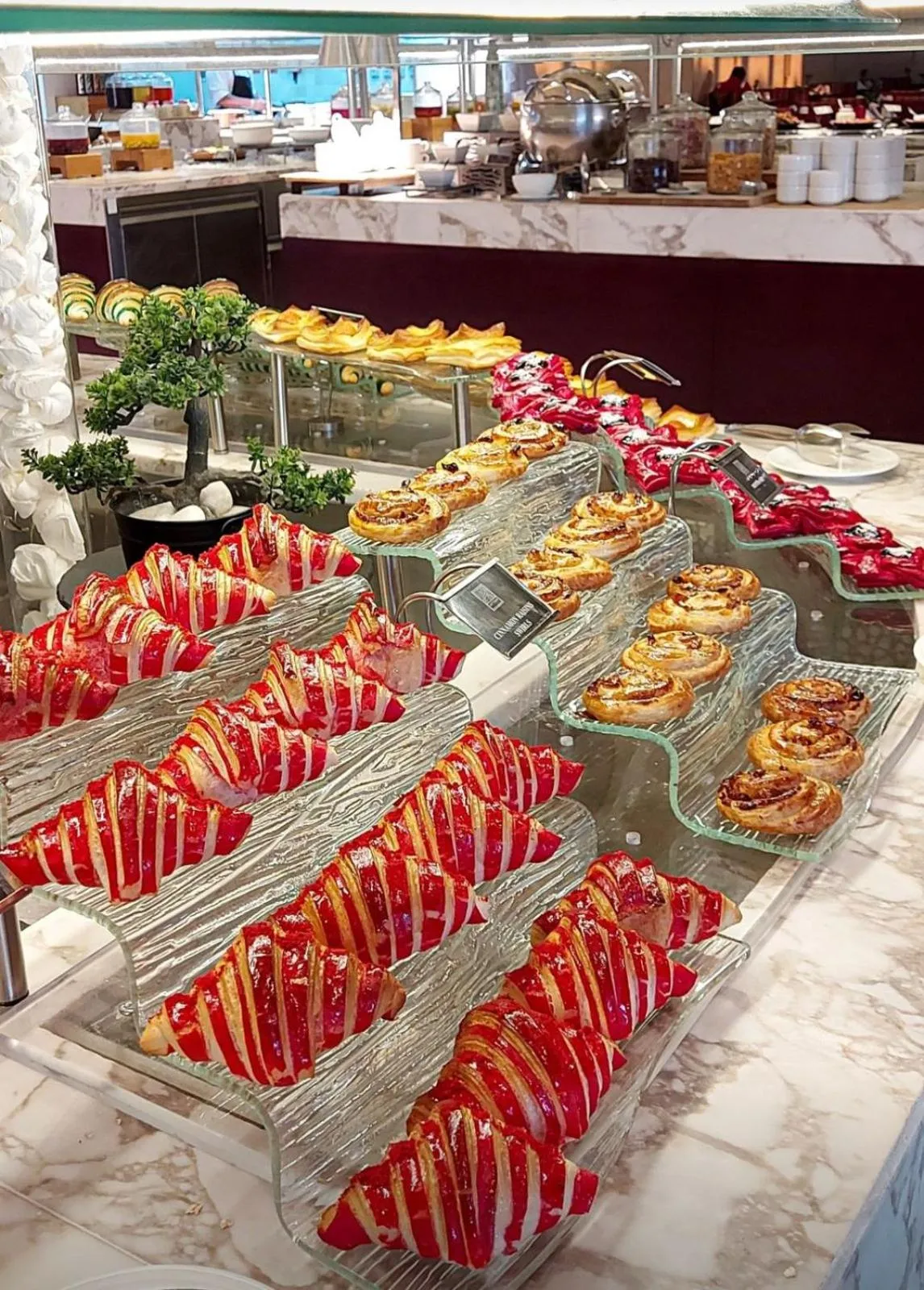 Buffet breakfast in Cheerful Al Waha Unayzah Hotel