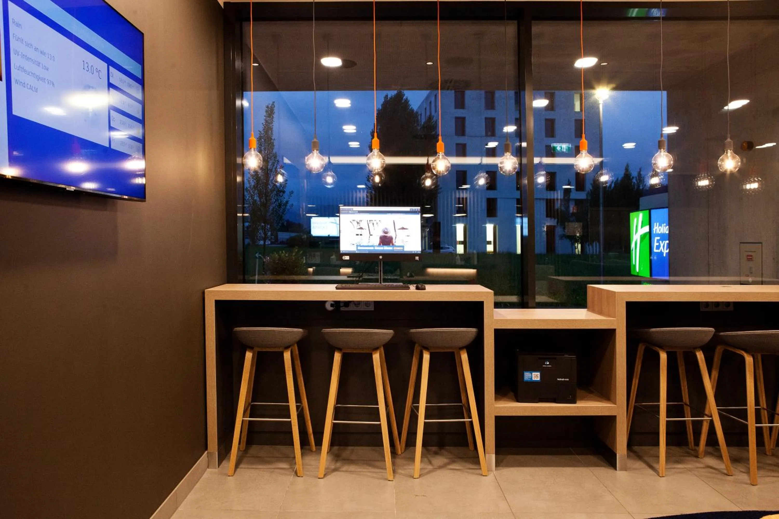 Business facilities in Holiday Inn Express - Lustenau