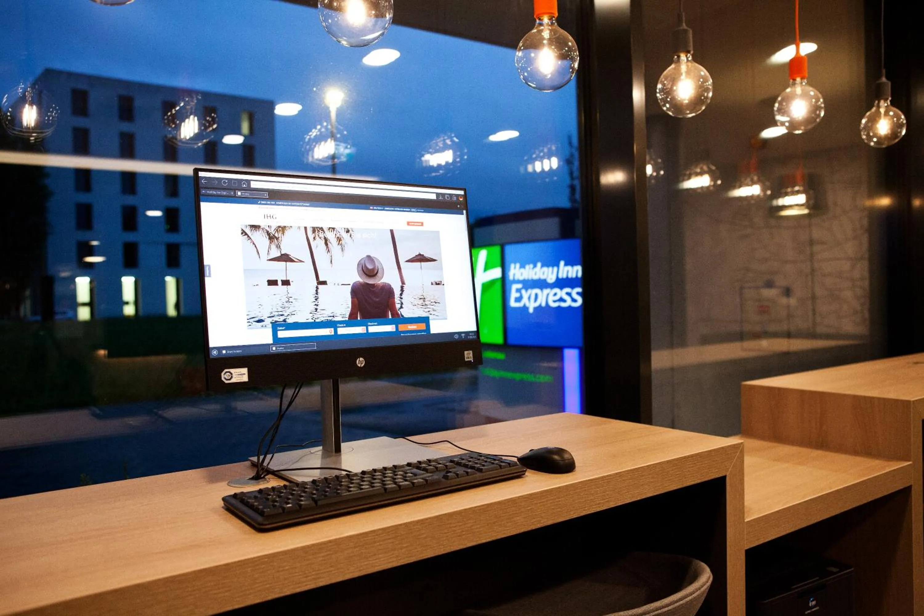 Business facilities in Holiday Inn Express - Lustenau