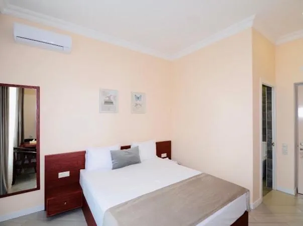 Bedroom, Bed in Grand Fortune Hotel