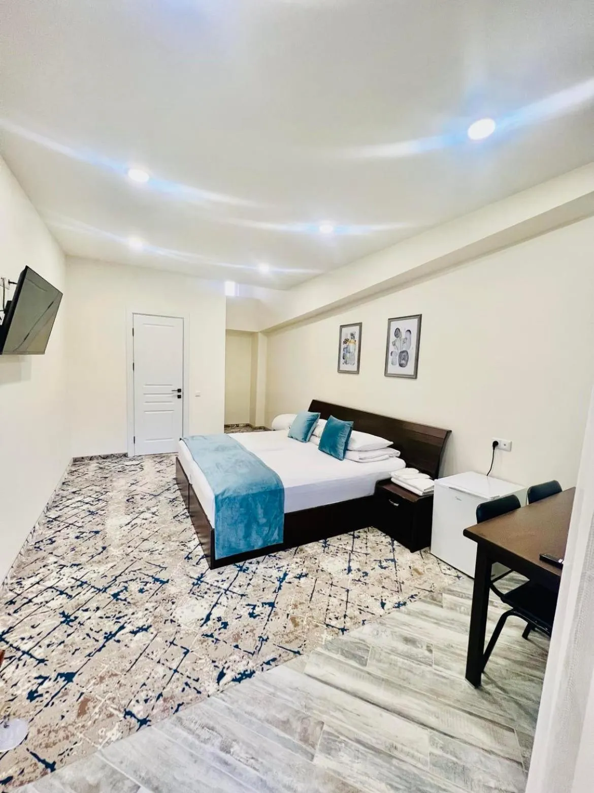 Bedroom, Bed in Grand Fortune Hotel