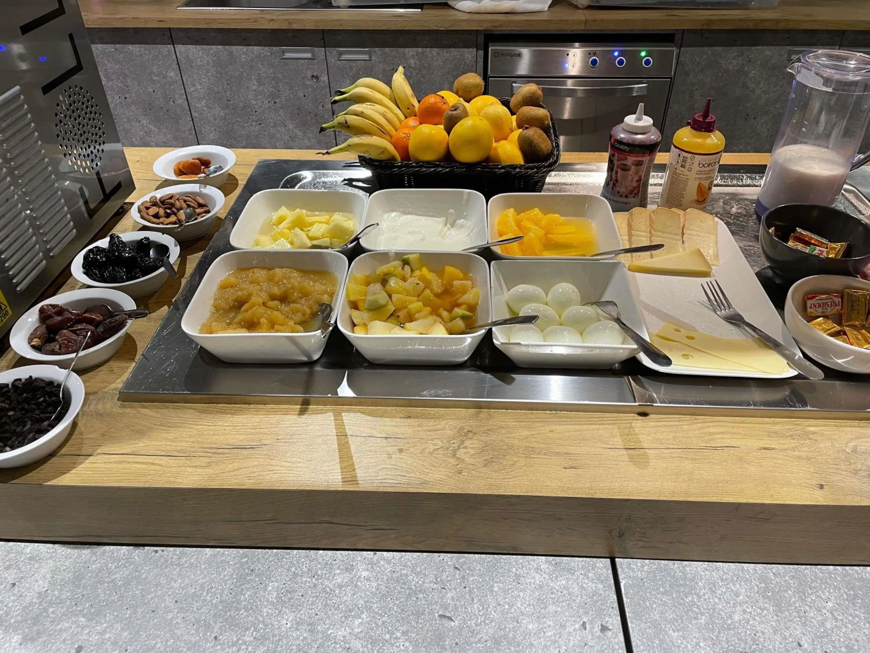 Breakfast in ibis Budget Cognac