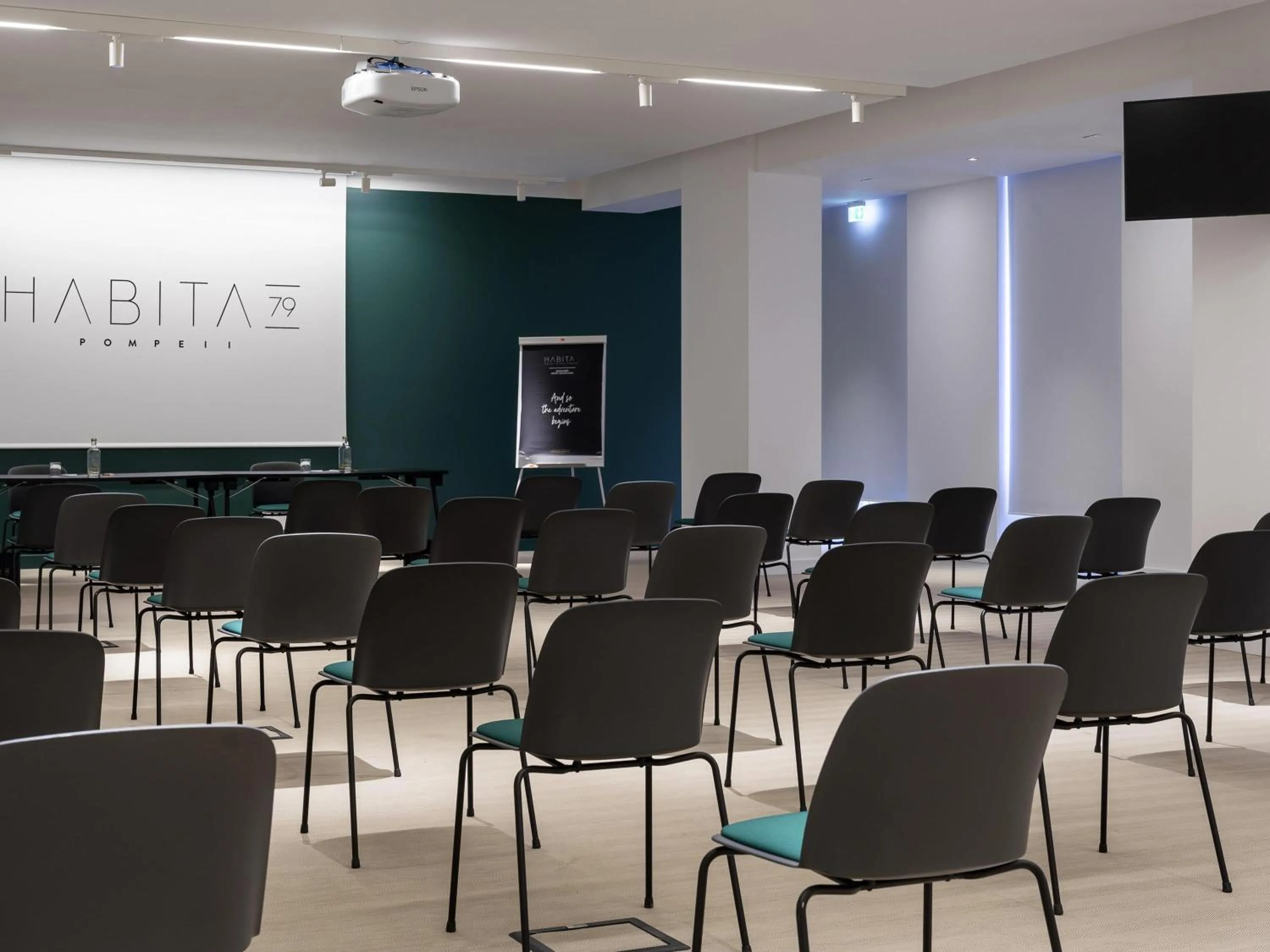 Meeting/conference room in Habita79 Hotel Pompeii - MGallery Collection