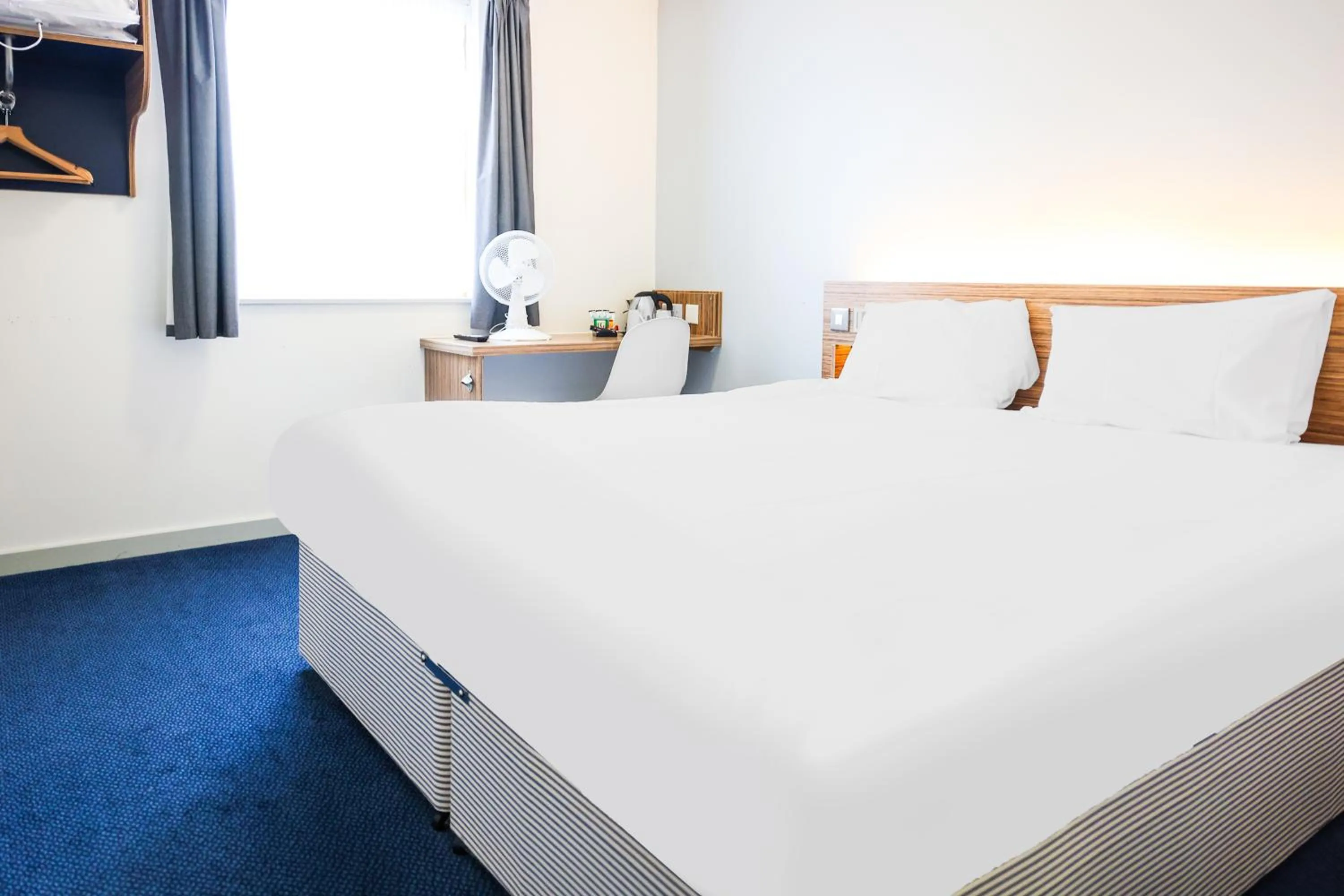 Photo of the whole room, Bed in GO2 Lancaster Centre Hotel by OYO