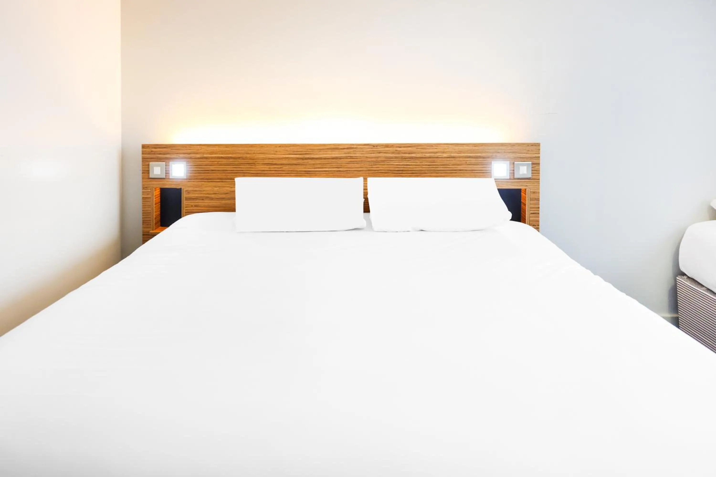 Bedroom, Bed in GO2 Lancaster Centre Hotel by OYO