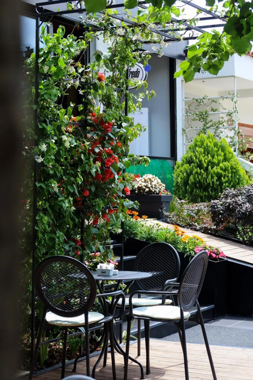 Property building in Hotel Bonsai