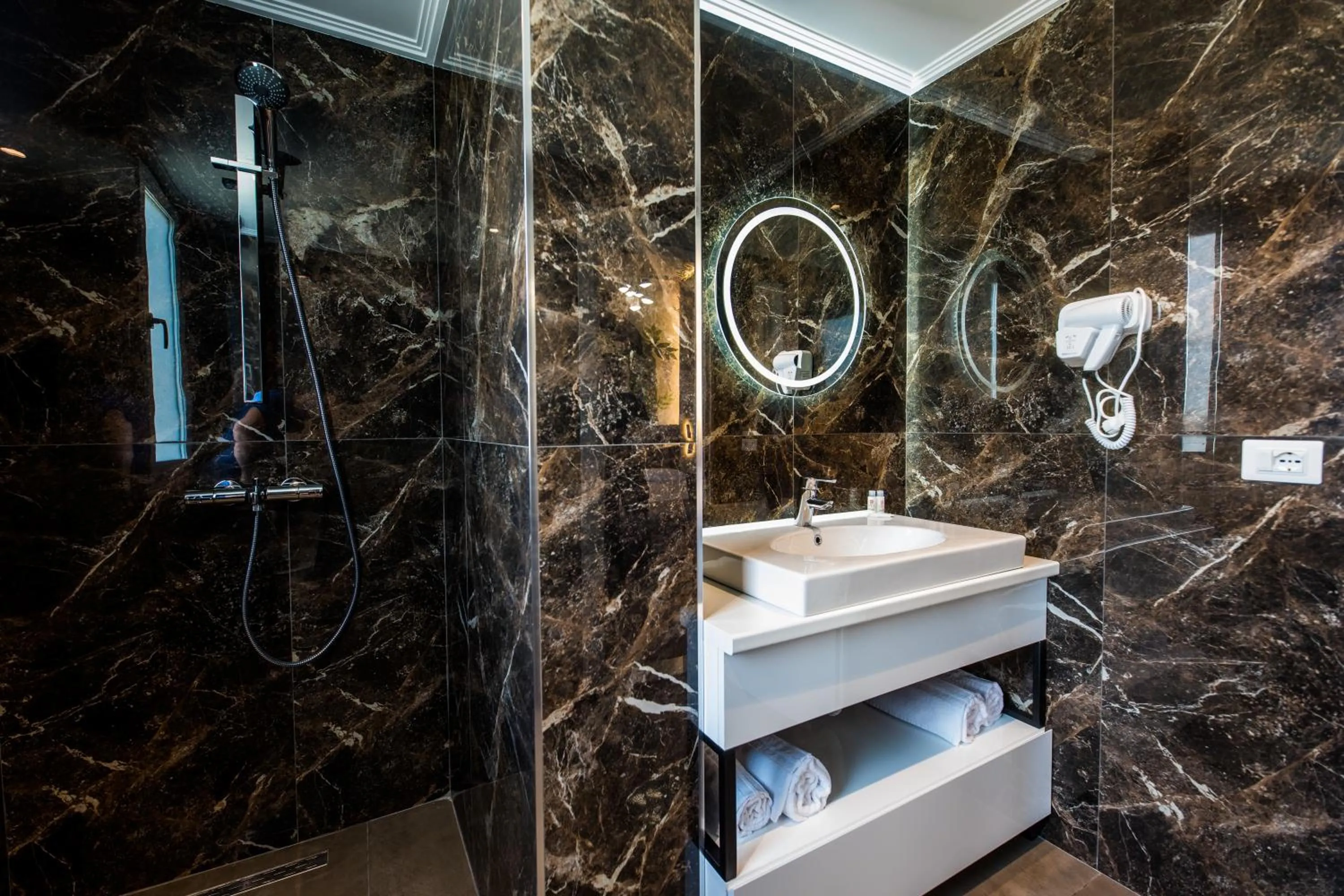 Bathroom in Hotel Bonsai