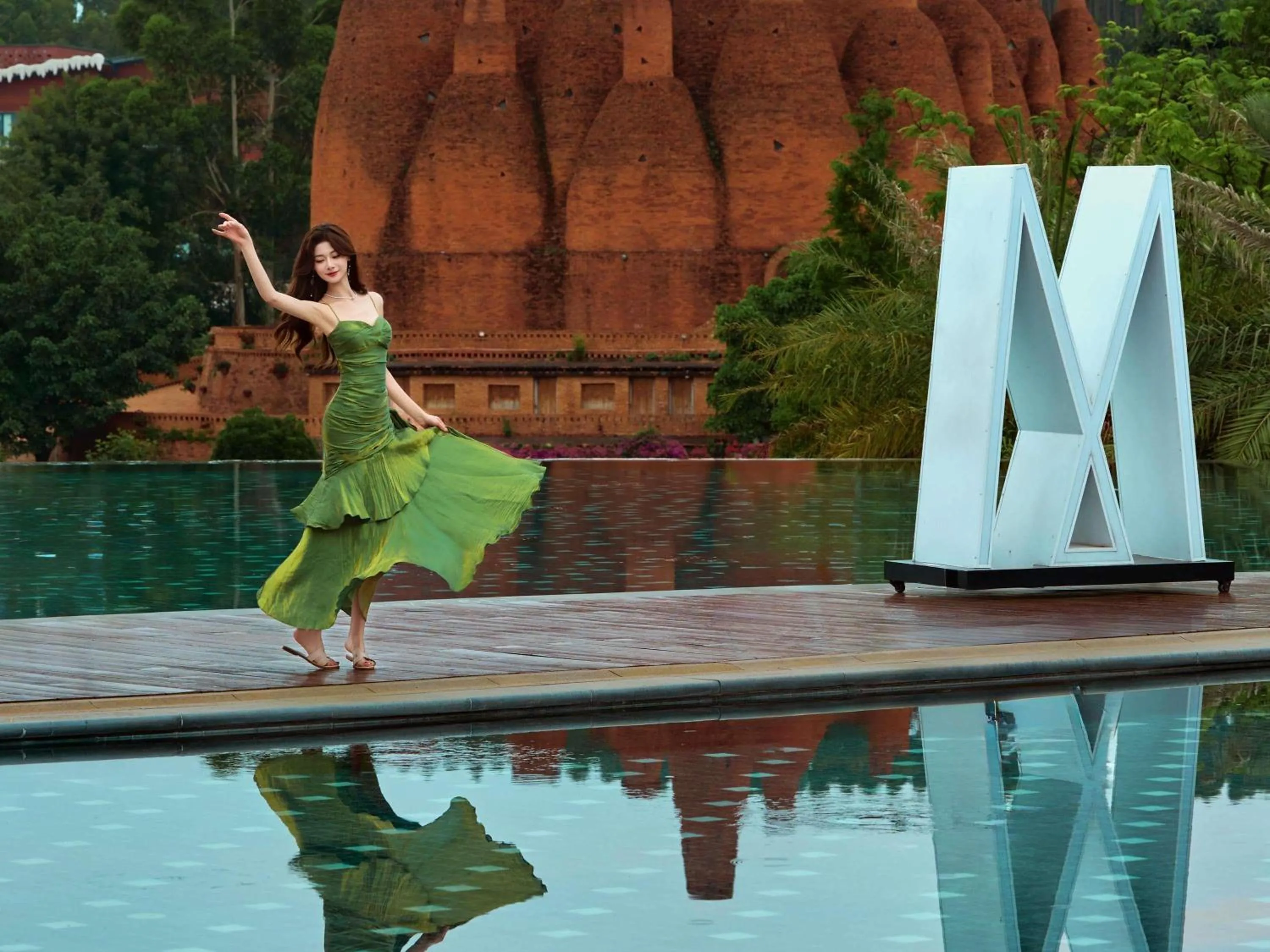 Property building in DongFengYun Hotel Mi'Le - MGallery Collection