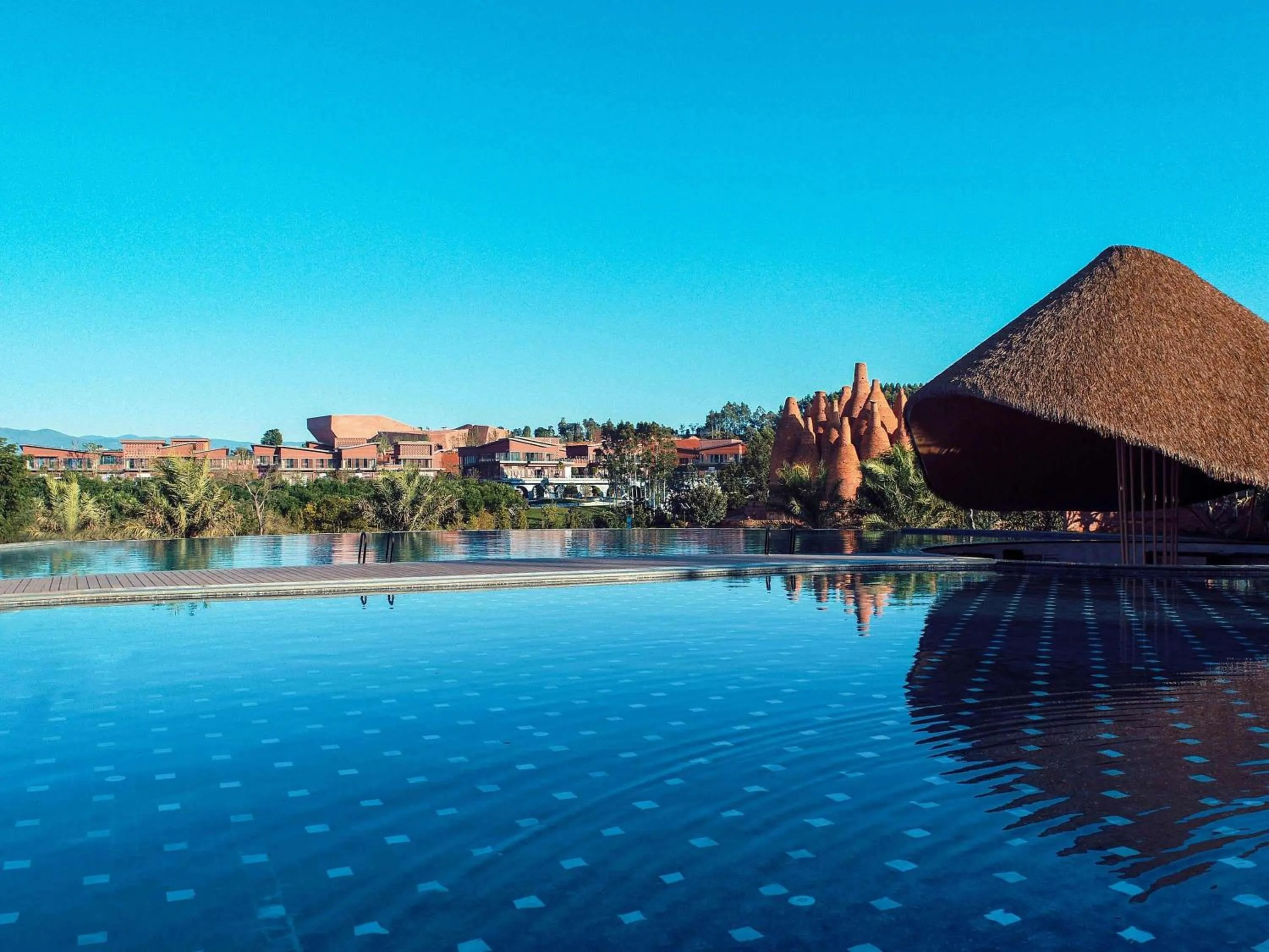 Pool view in DongFengYun Hotel Mi'Le - MGallery Collection