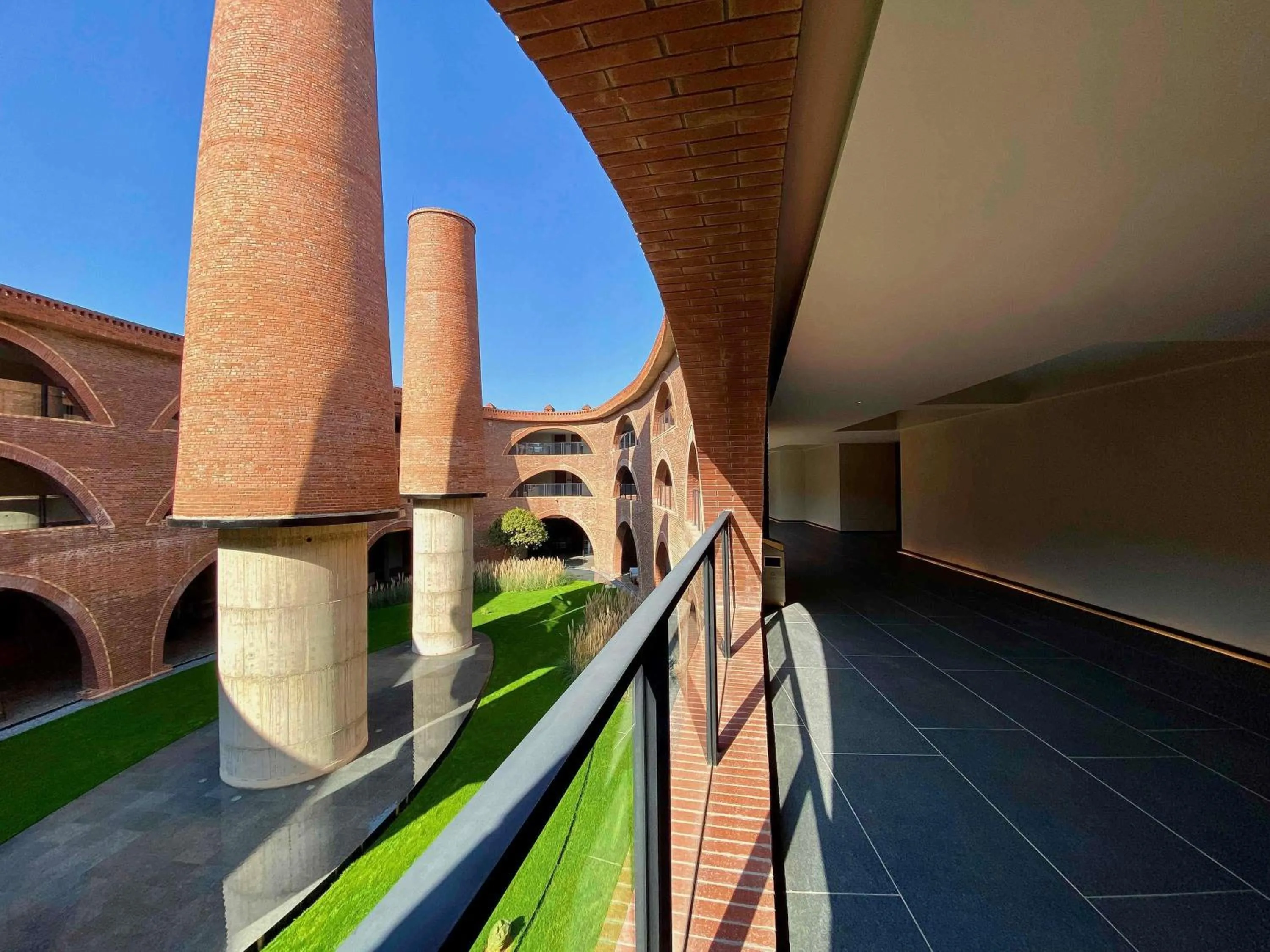 Bedroom in DongFengYun Hotel Mi'Le - MGallery Collection
