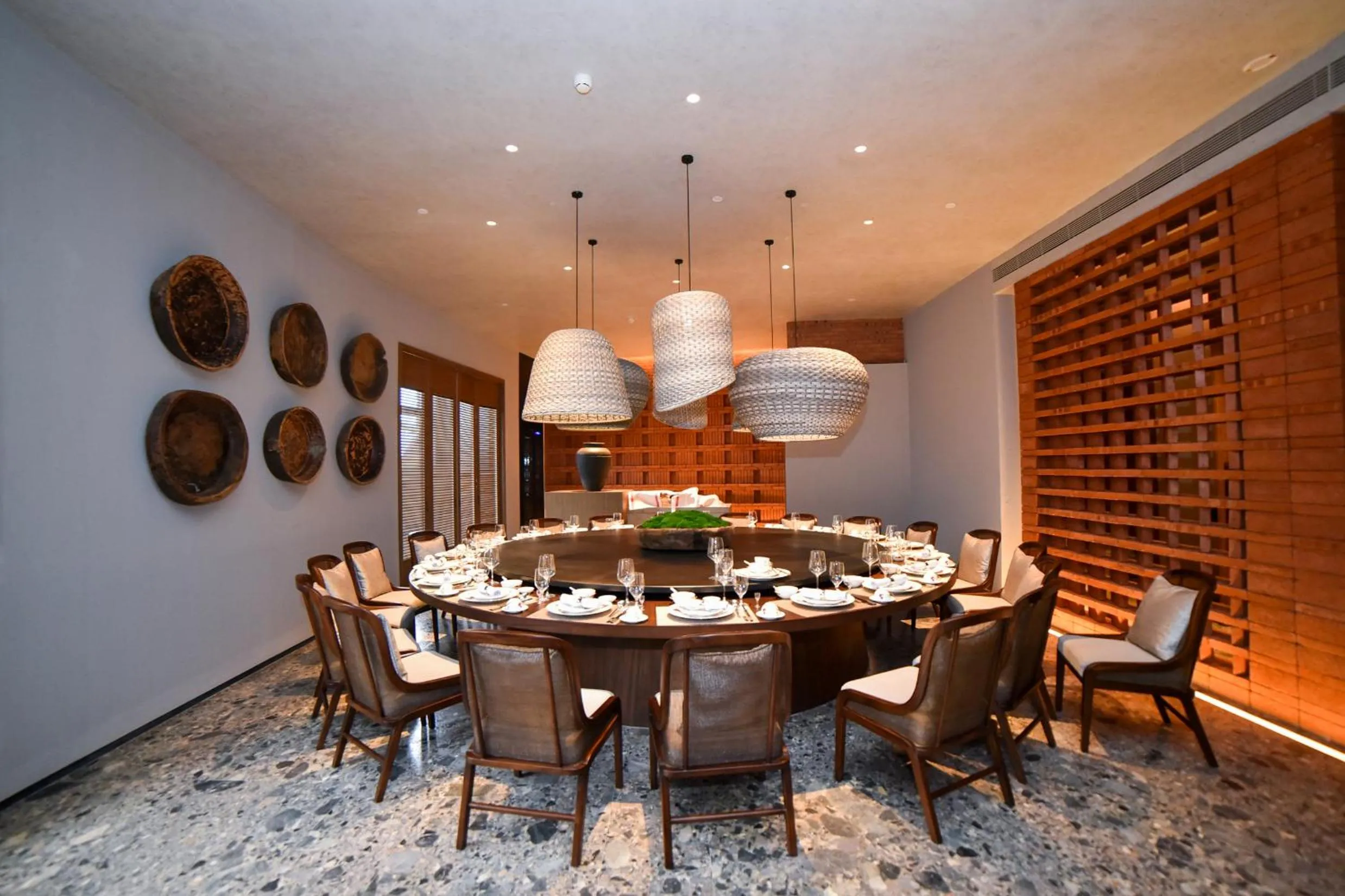 Dining area in DongFengYun Hotel Mi'Le - MGallery Collection