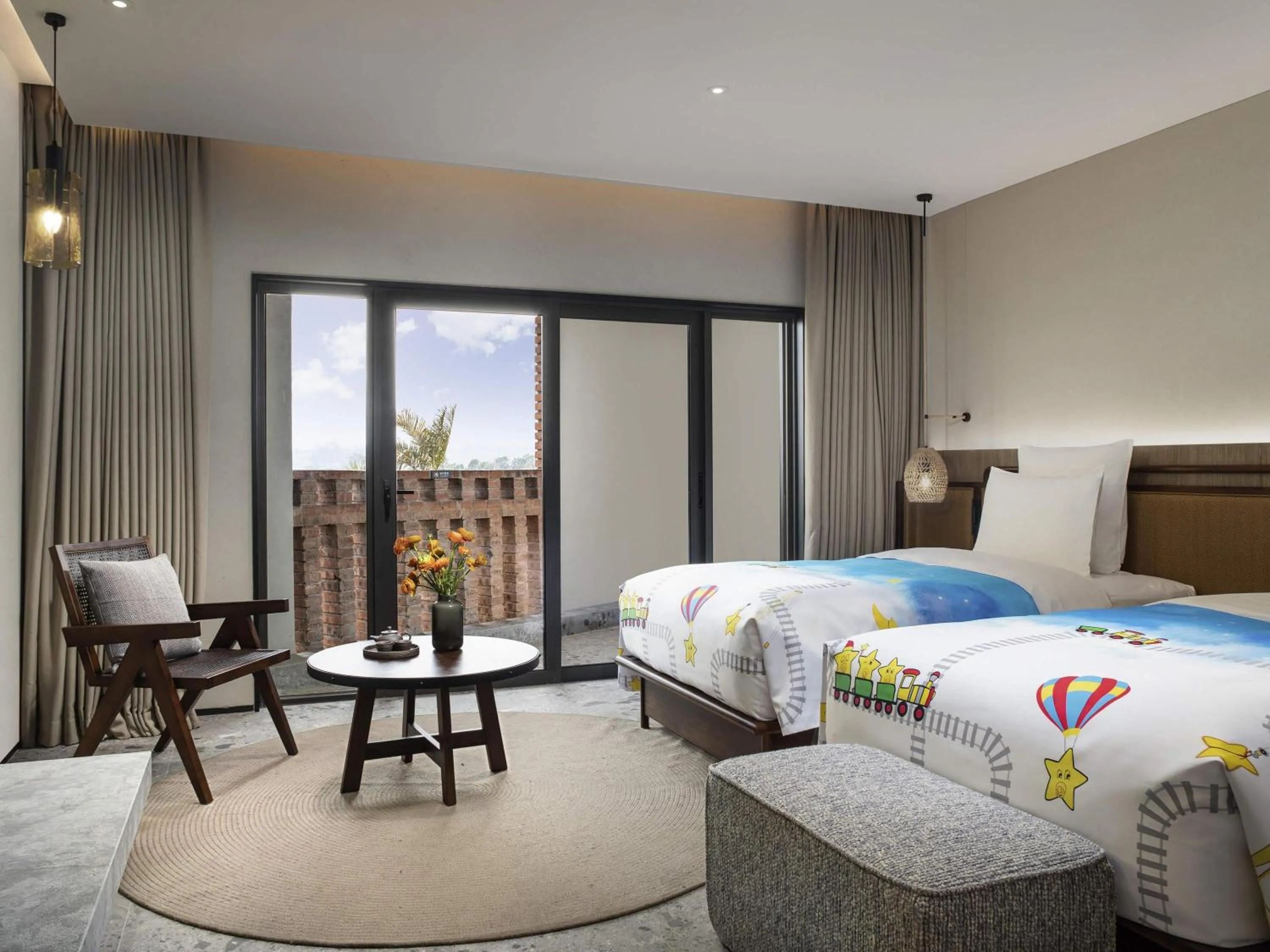 Bedroom, Bed in DongFengYun Hotel Mi'Le - MGallery Collection